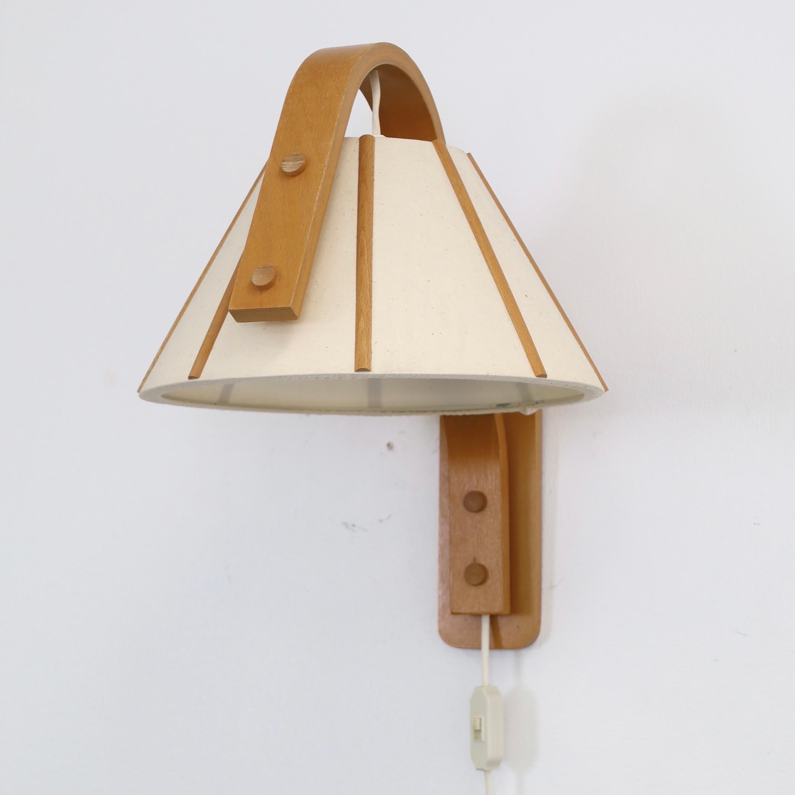 Fabric Scandinavian Modern Beech wood wall lamp by Jan Wickelgren, 1970s, Sweden 