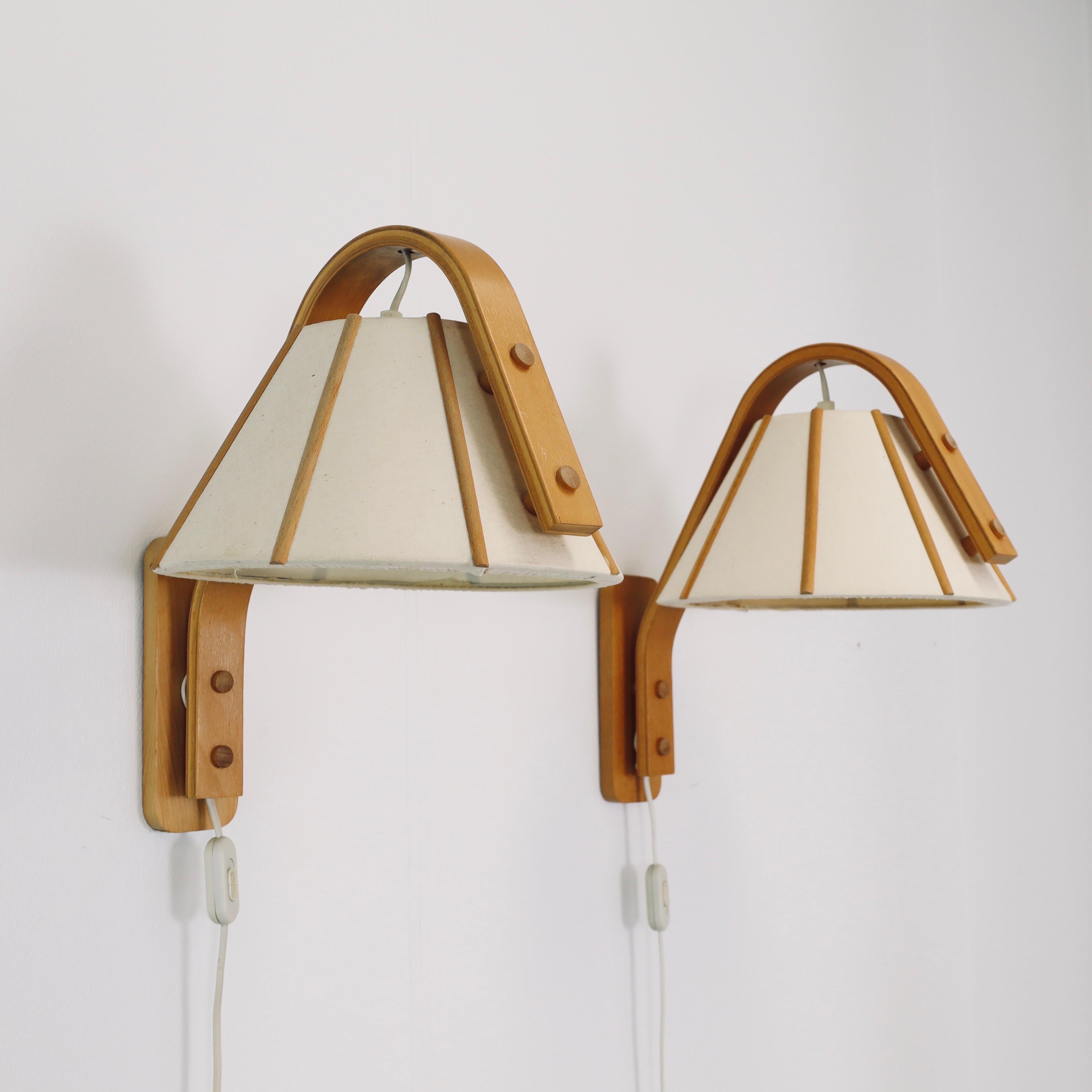 Fabric Scandinavian Modern Beech wood wall lamps by Jan Wickelgren, 1970s, Sweden 