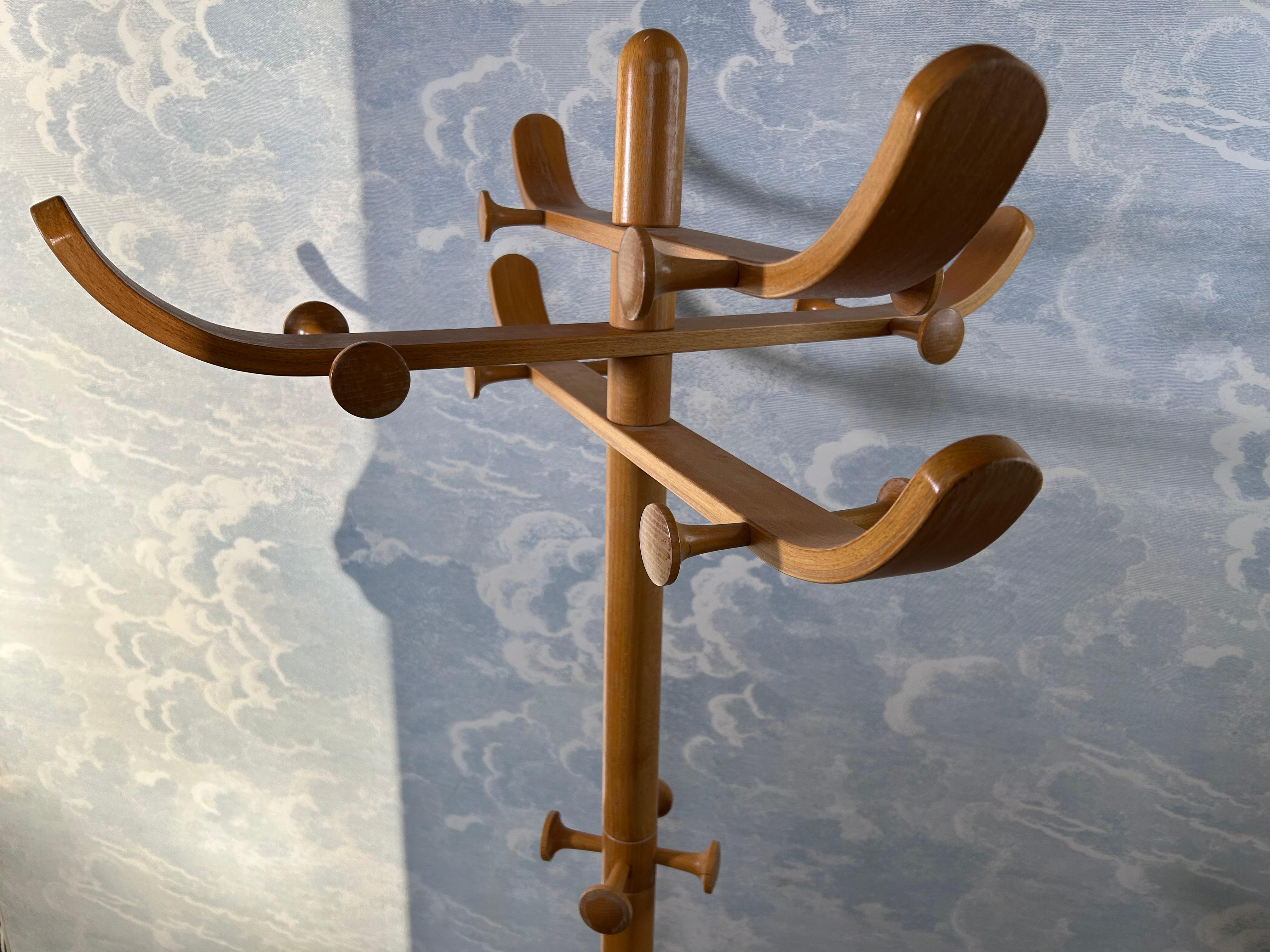 The Modern Scandinavian Scandinavian Coat Stand by Aksel Kjersgaard, Denmark, 1970's en vente 6