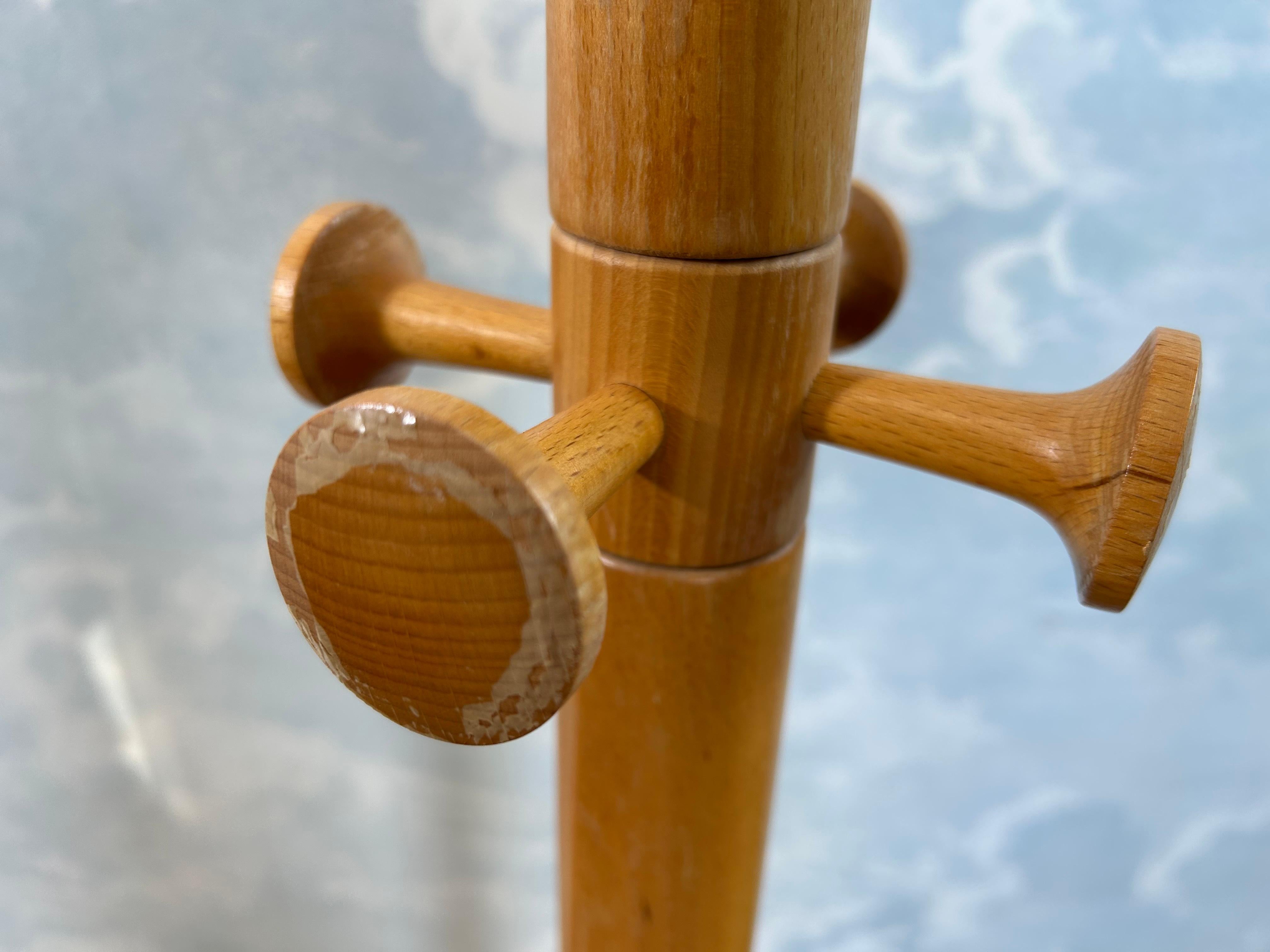 Fin du 20e siècle The Modern Scandinavian Scandinavian Coat Stand by Aksel Kjersgaard, Denmark, 1970's en vente