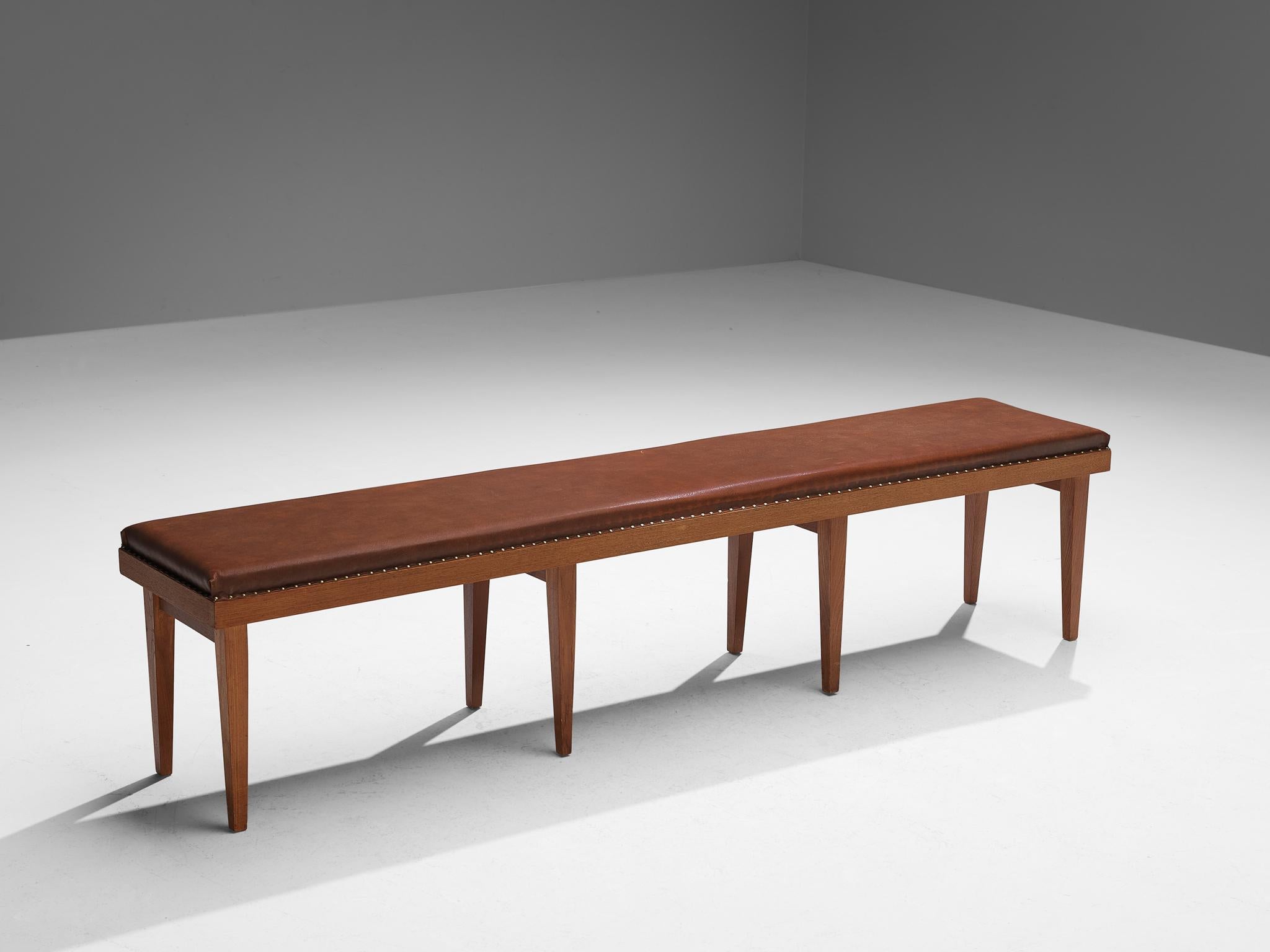 Scandinavian Modern Bench in Chestnut Upholstery and Teak  For Sale 1