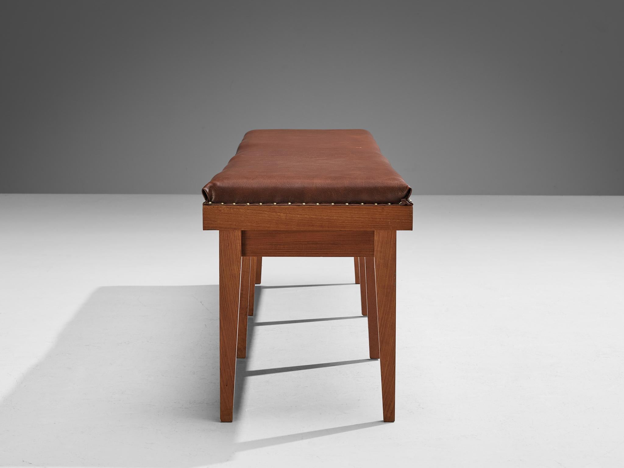 Scandinavian Modern Bench in Chestnut Upholstery and Teak  For Sale 2