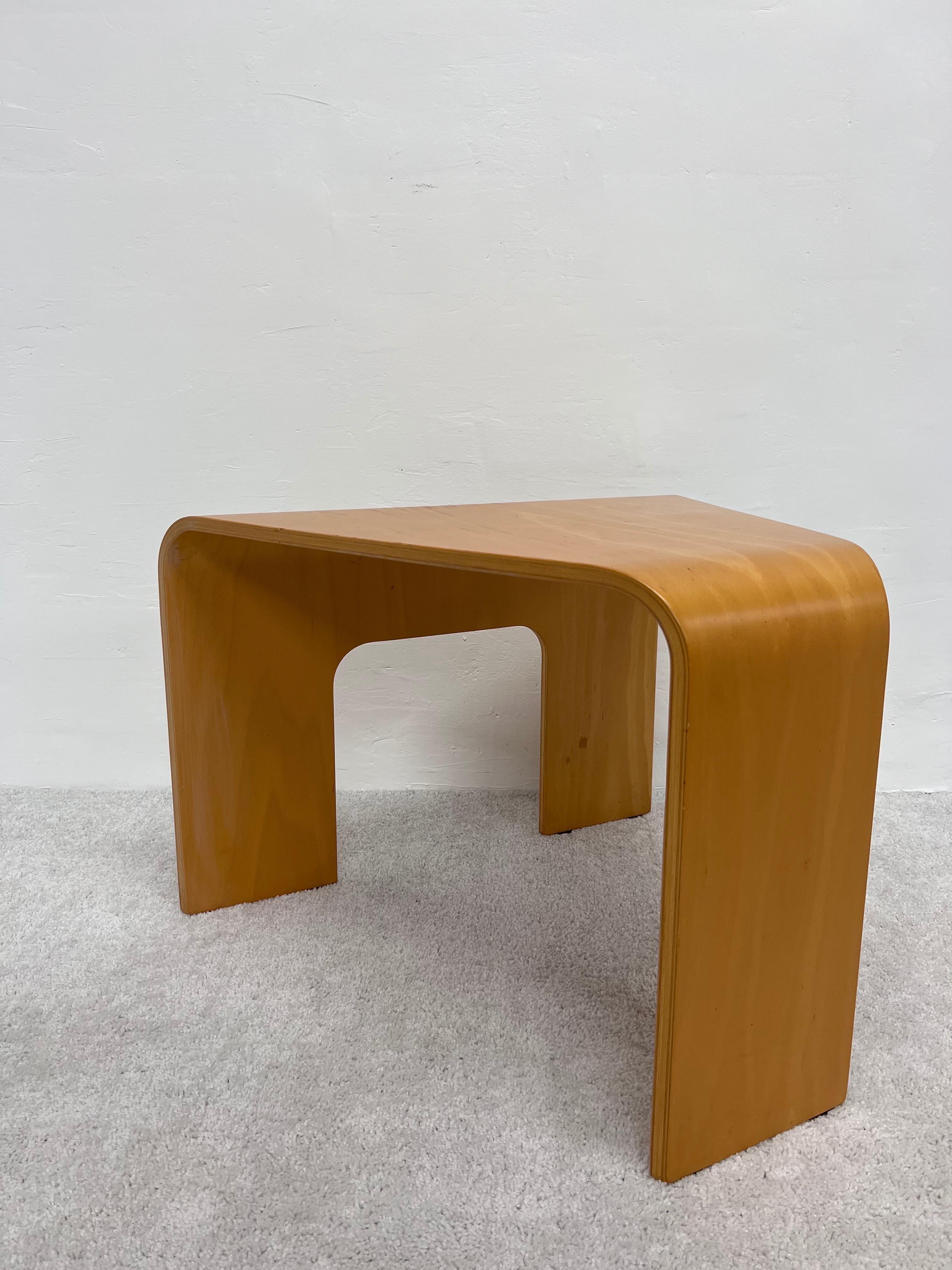 Ekorness Scandinavian modern bentwood oak side or corner table.