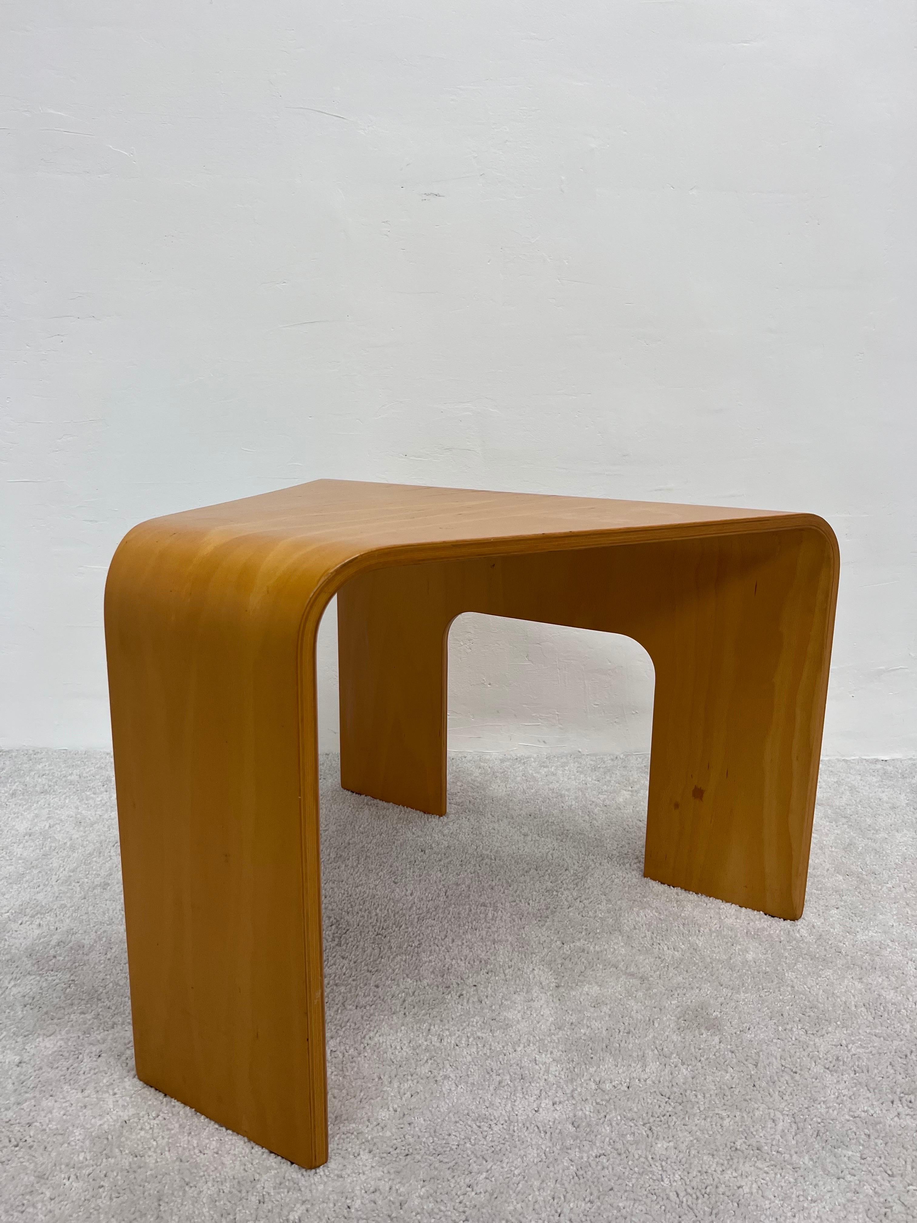 Mid-Century Modern Scandinavian Modern Bentwood Oak Side or Corner Table by Ekorness