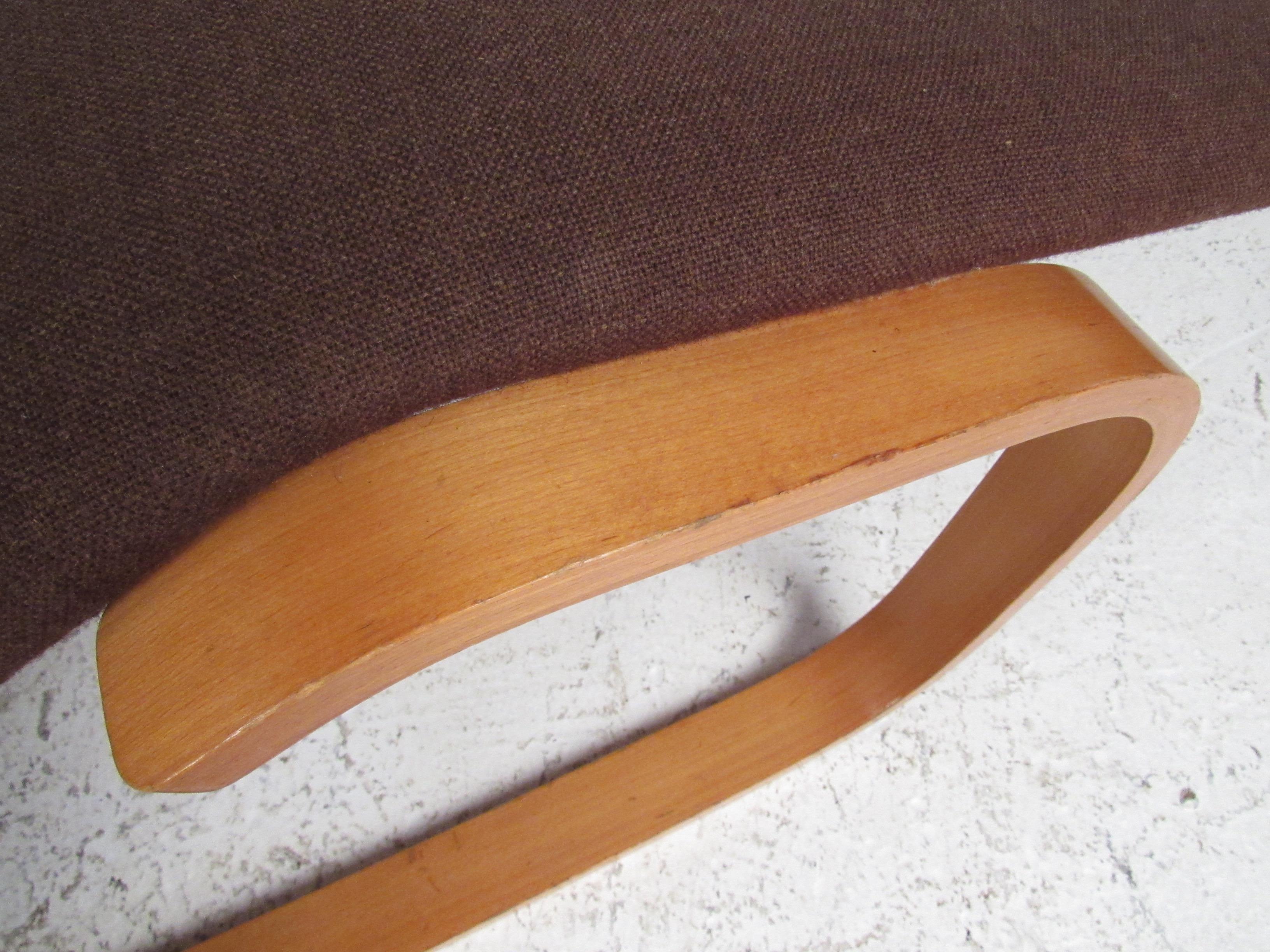 Scandinavian Modern Bentwood Teak Lounge Chair 1