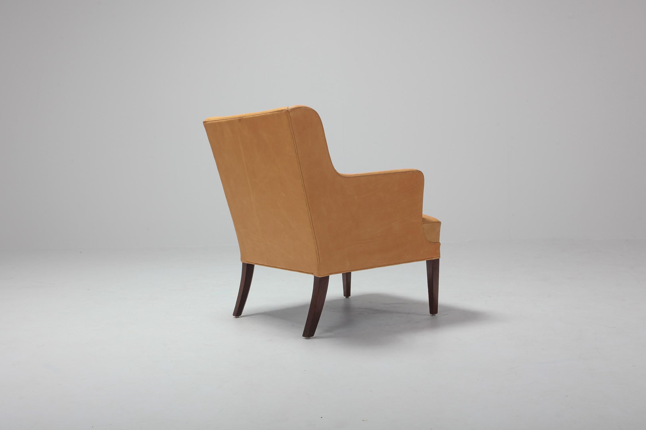 Scandinavian Modern Bergere Chairs in Camel Leather 3