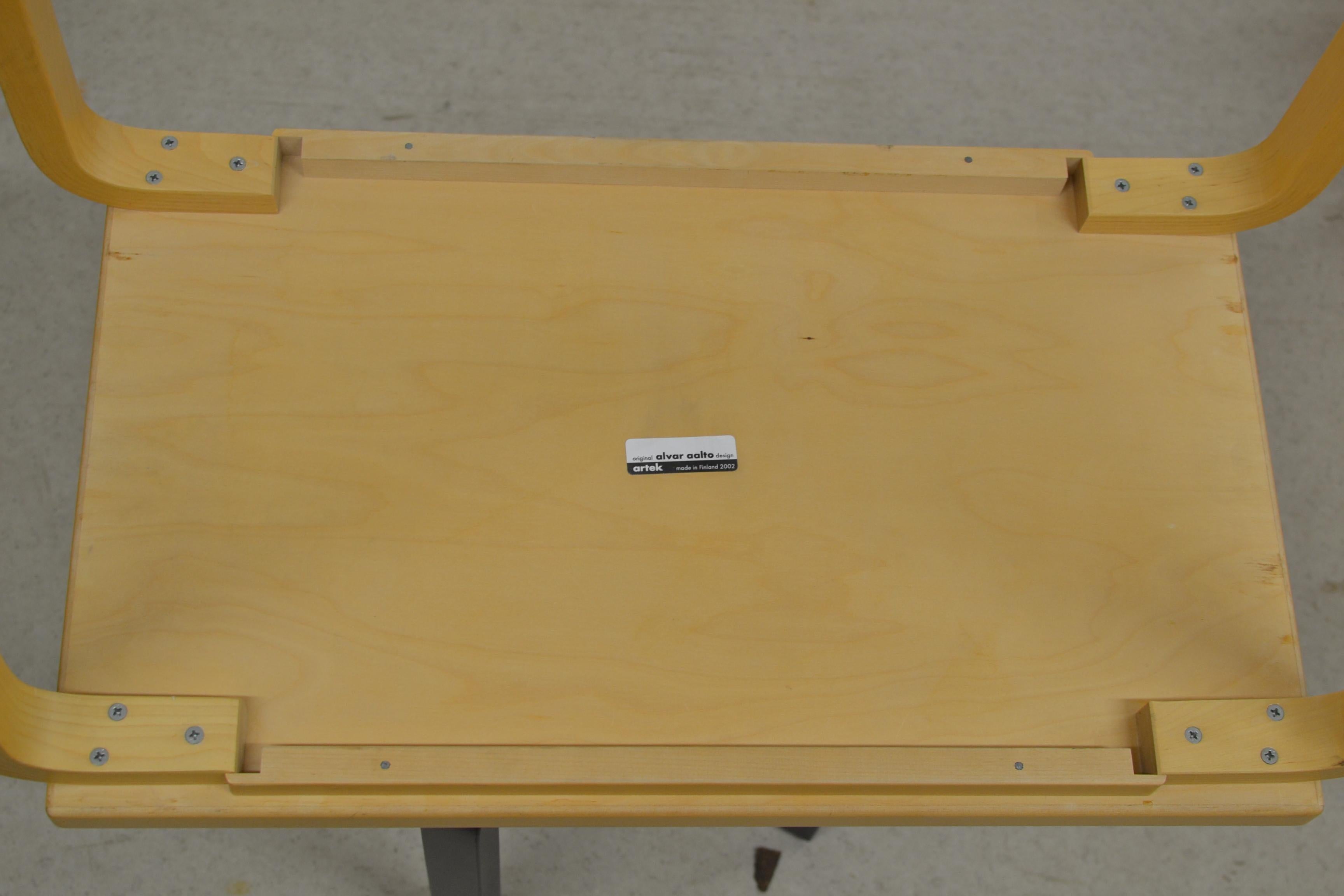 Scandinavian Modern Birch Side Table by Alvar Aalto, 2002 for Artek Finland For Sale 6