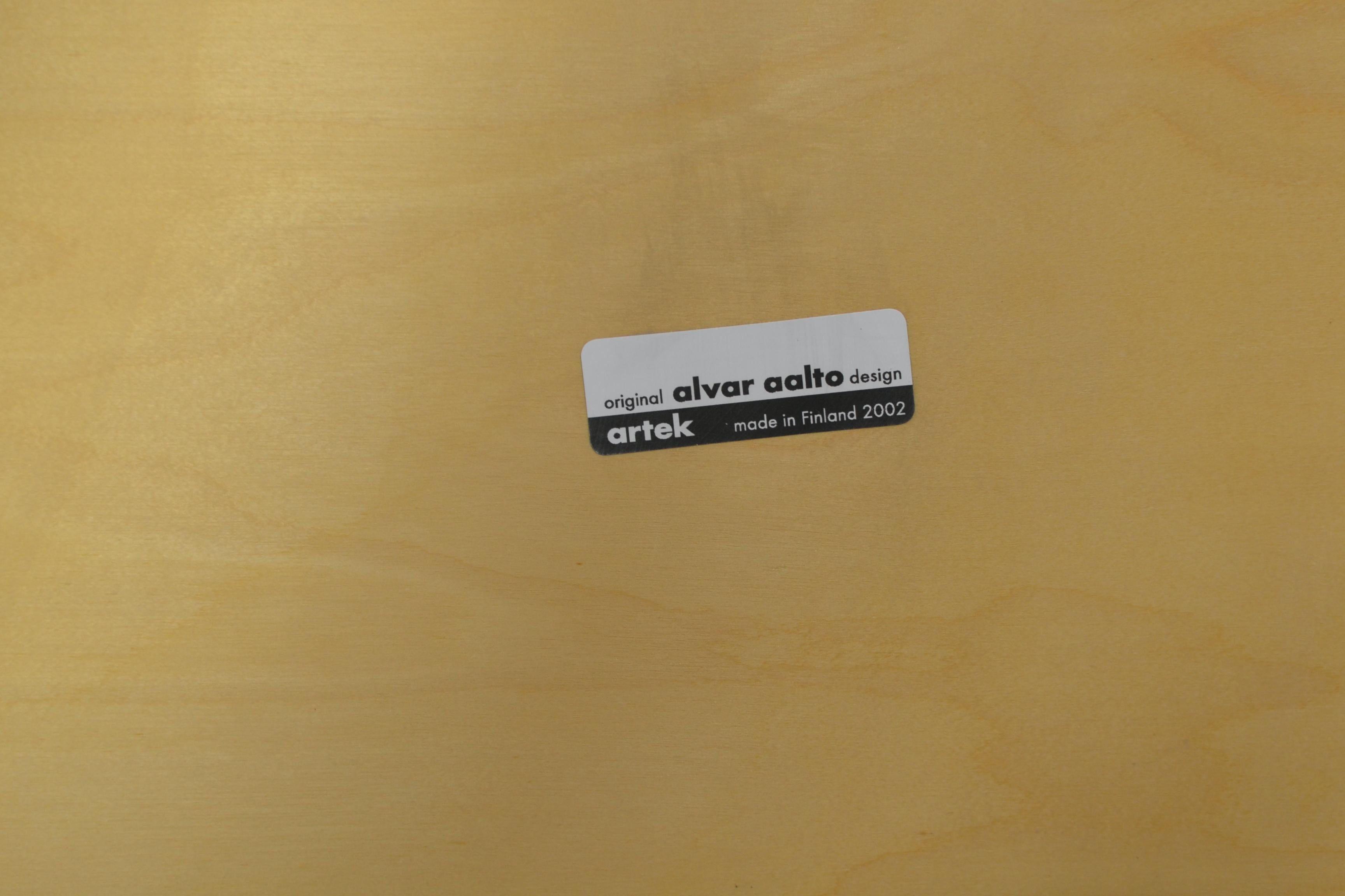 Scandinavian Modern Birch Side Table by Alvar Aalto, 2002 for Artek Finland For Sale 5