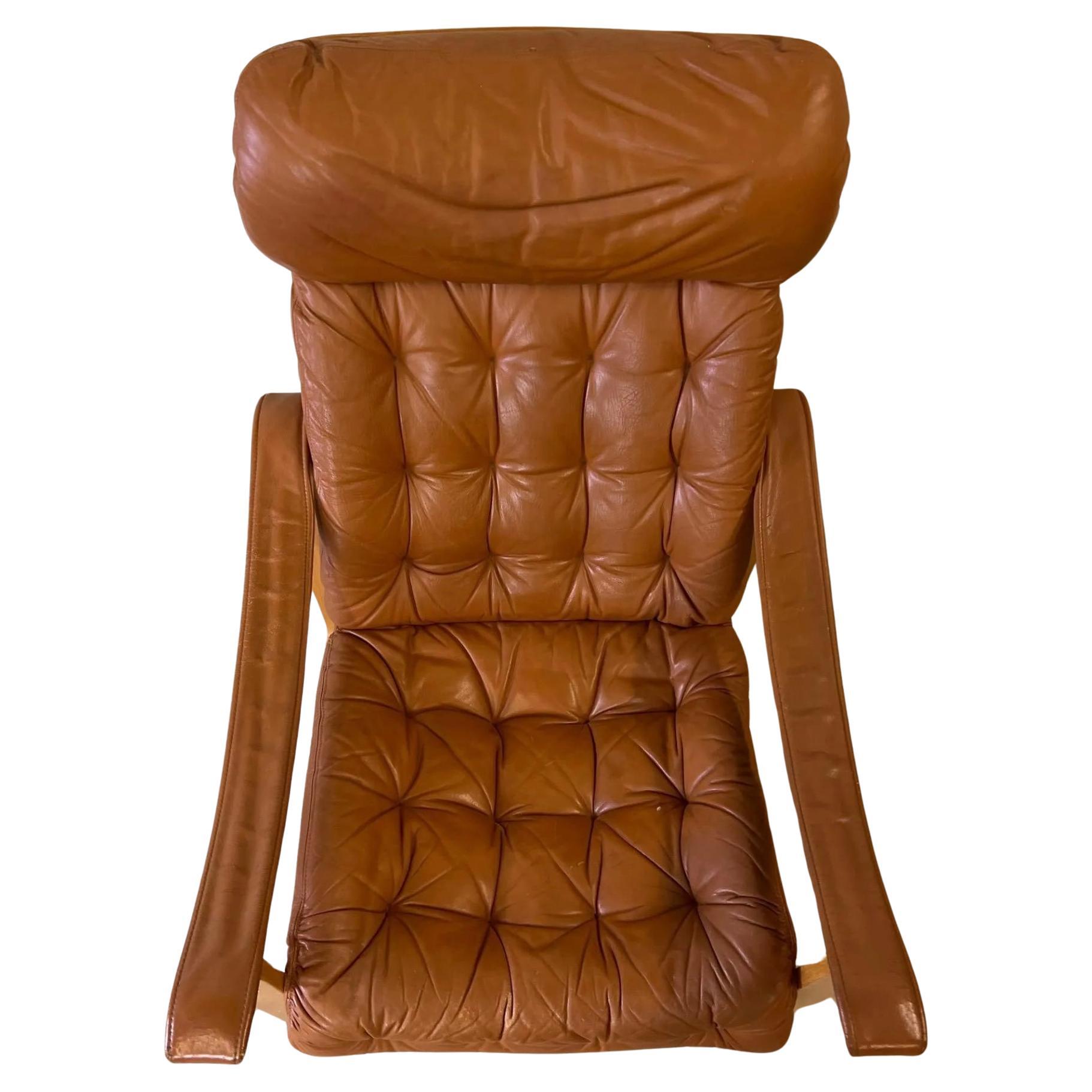 Scandinavian Modern Scandinavian modern Blonde bentwood Leather lounge chair by Bjarne Dahlqvist For Sale