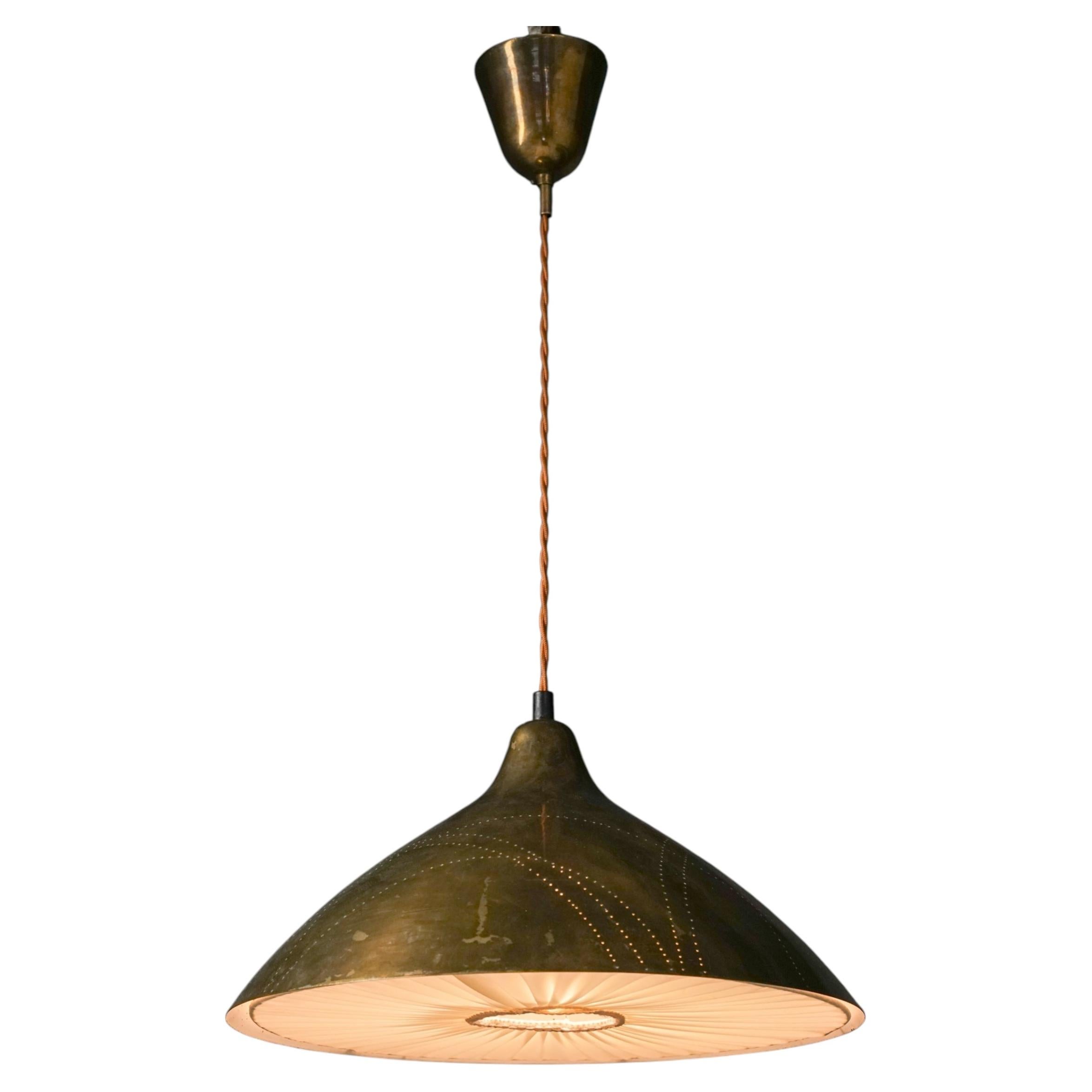 Pendant model 450, Lisa Johansson-Pape, Orno, 1950s For Sale at