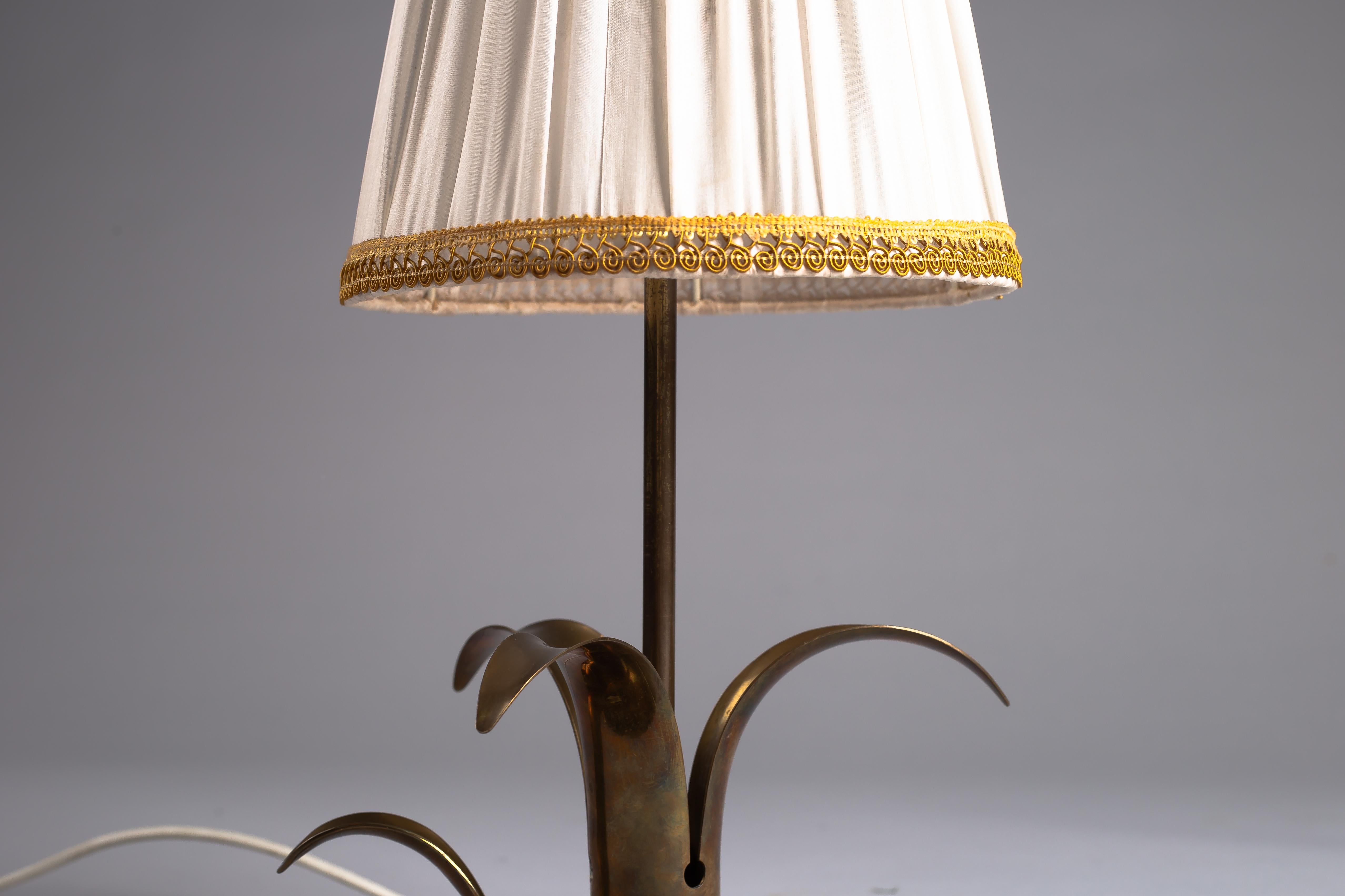 20ième siècle Scandinavian modern brass table lamp 