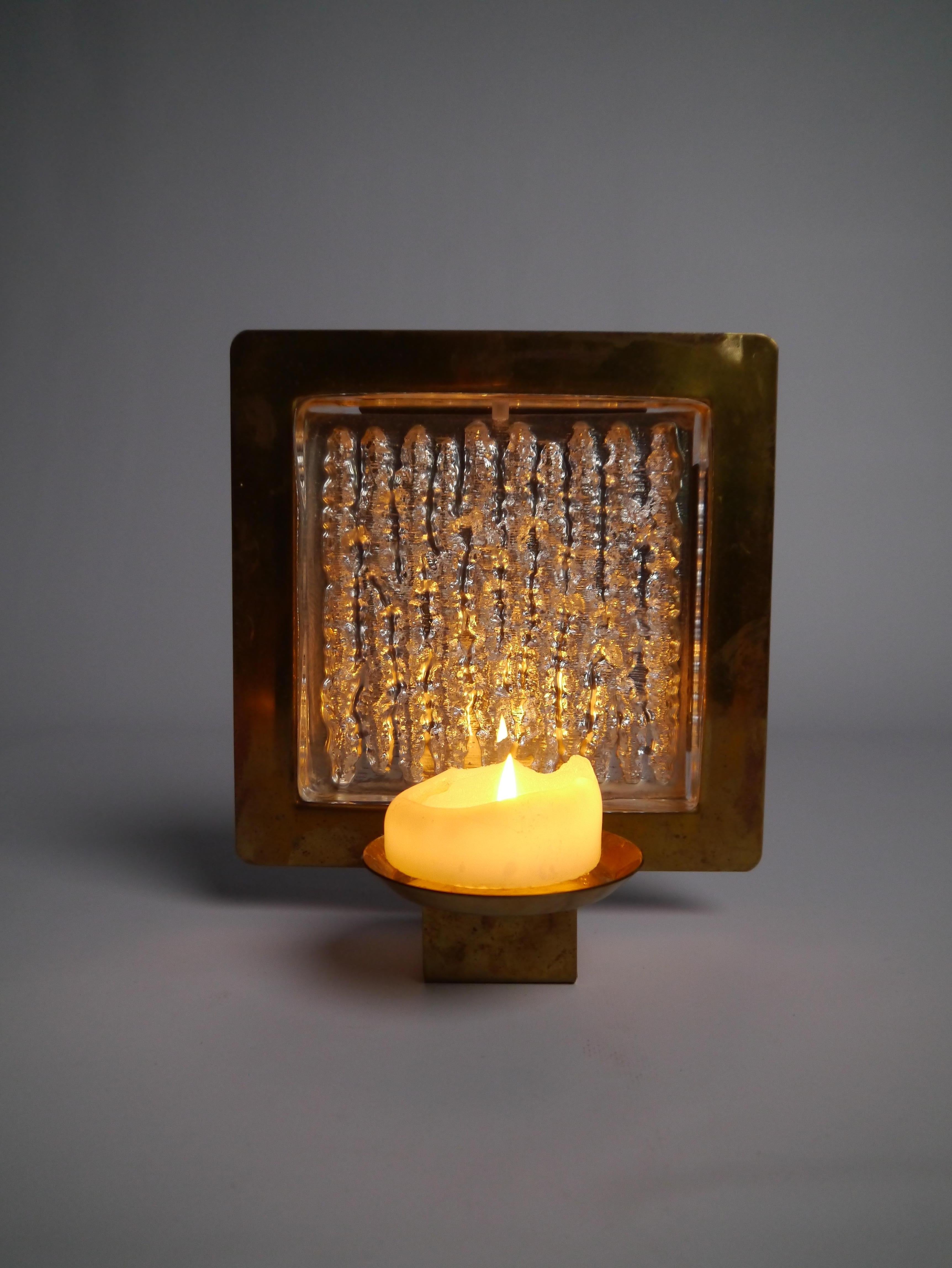 Scandinavian Modern Brass Wall-mounted Candle Light Holder by Høvik Lys 1