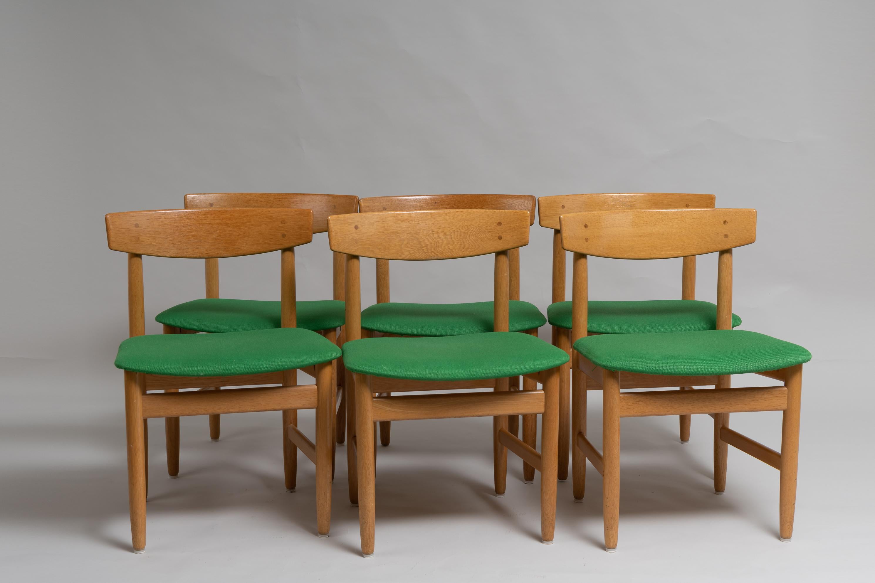 Børge Mogensen Øresund set of 6 oak dining room chairs. Made by Karl Andersson & Söner in Sweden around the mid-20th century, around the 1950s to 1960. These 6 chairs are simple and elegant in accordance with the Scandinavian modern ideals. They
