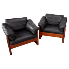 A. A. Mikael Laursen & Søn, Set di due sedie da salotto in teak massiccio moderno e brutalista