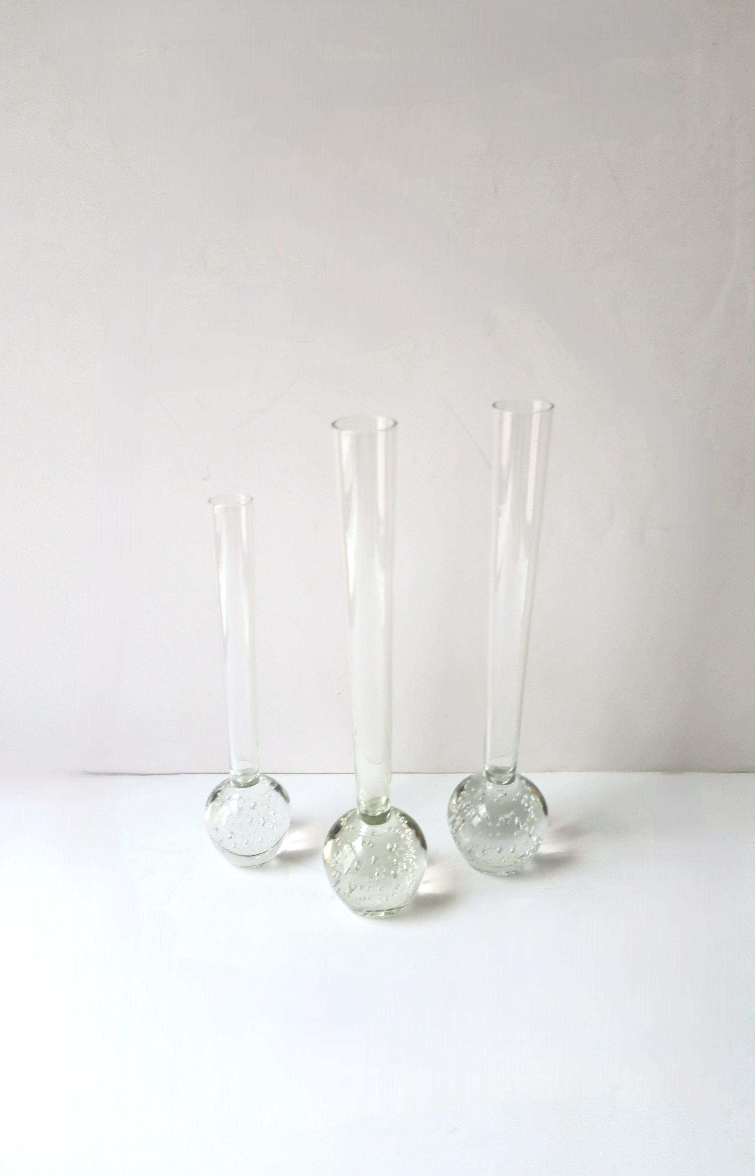 Scandinavo moderno Vasi a bocciolo moderni scandinavi Bubble Design, Set di 3 in vendita
