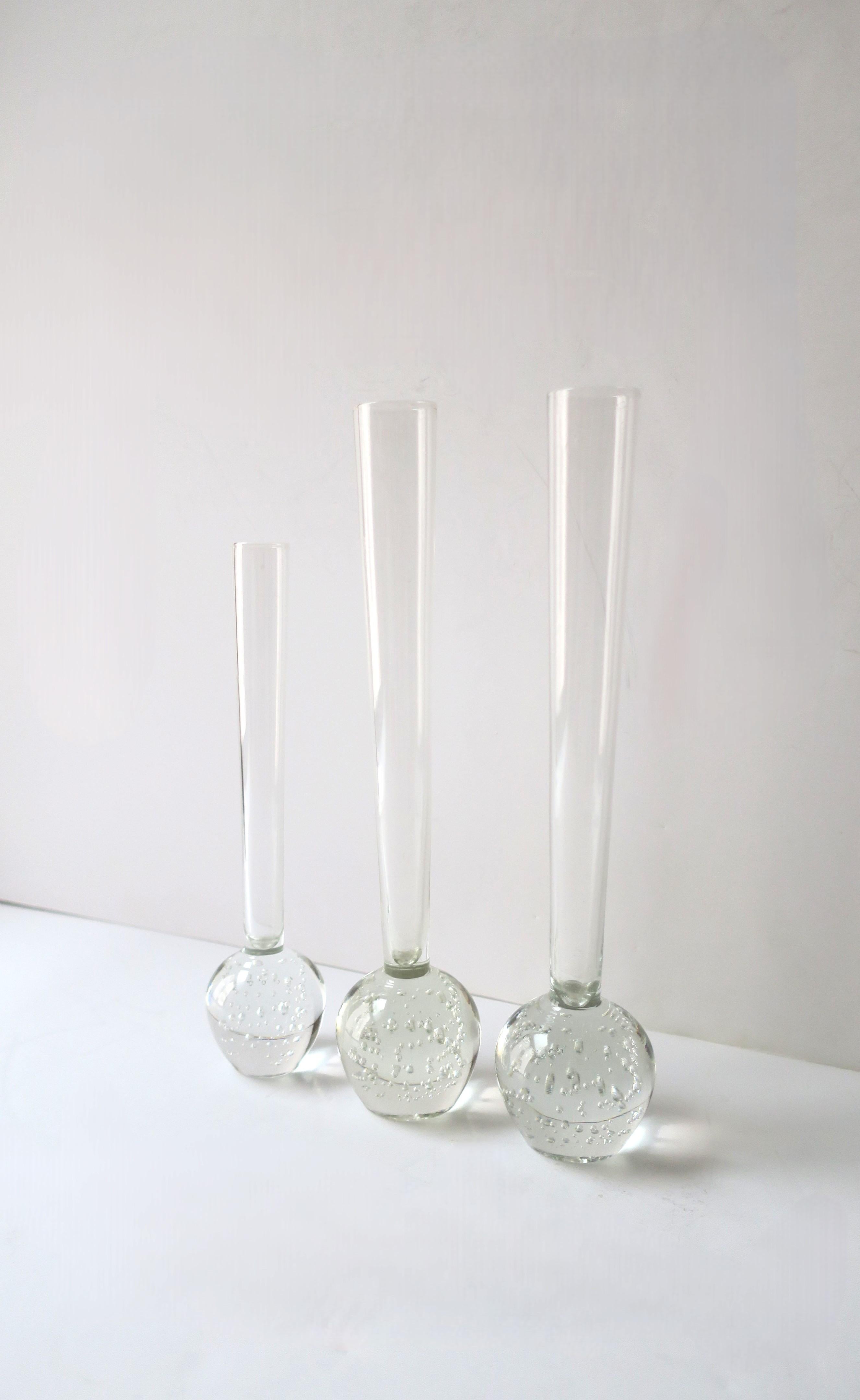 Scandinavo Vasi a bocciolo moderni scandinavi Bubble Design, Set di 3 in vendita