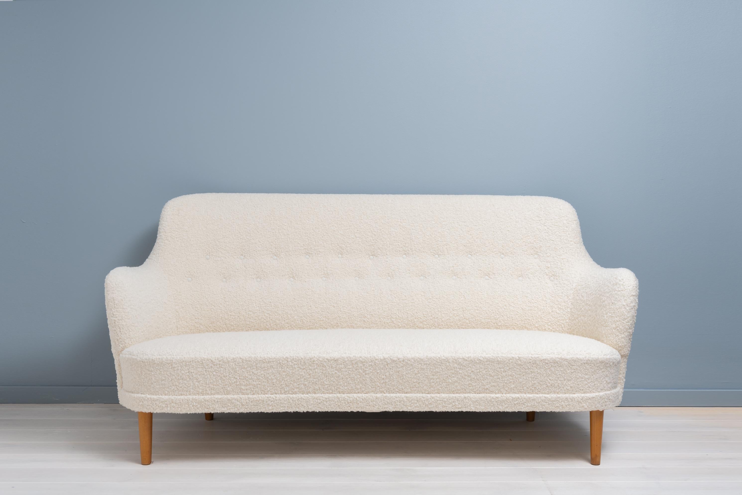 Swedish Scandinavian Modern Carl Malmsten White Bouclé 'Samsas' Sofa