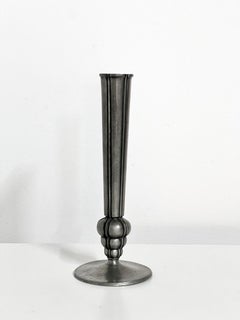 Skandinavische moderne Vase aus Zinnguss, Edvin Ollers – 1944