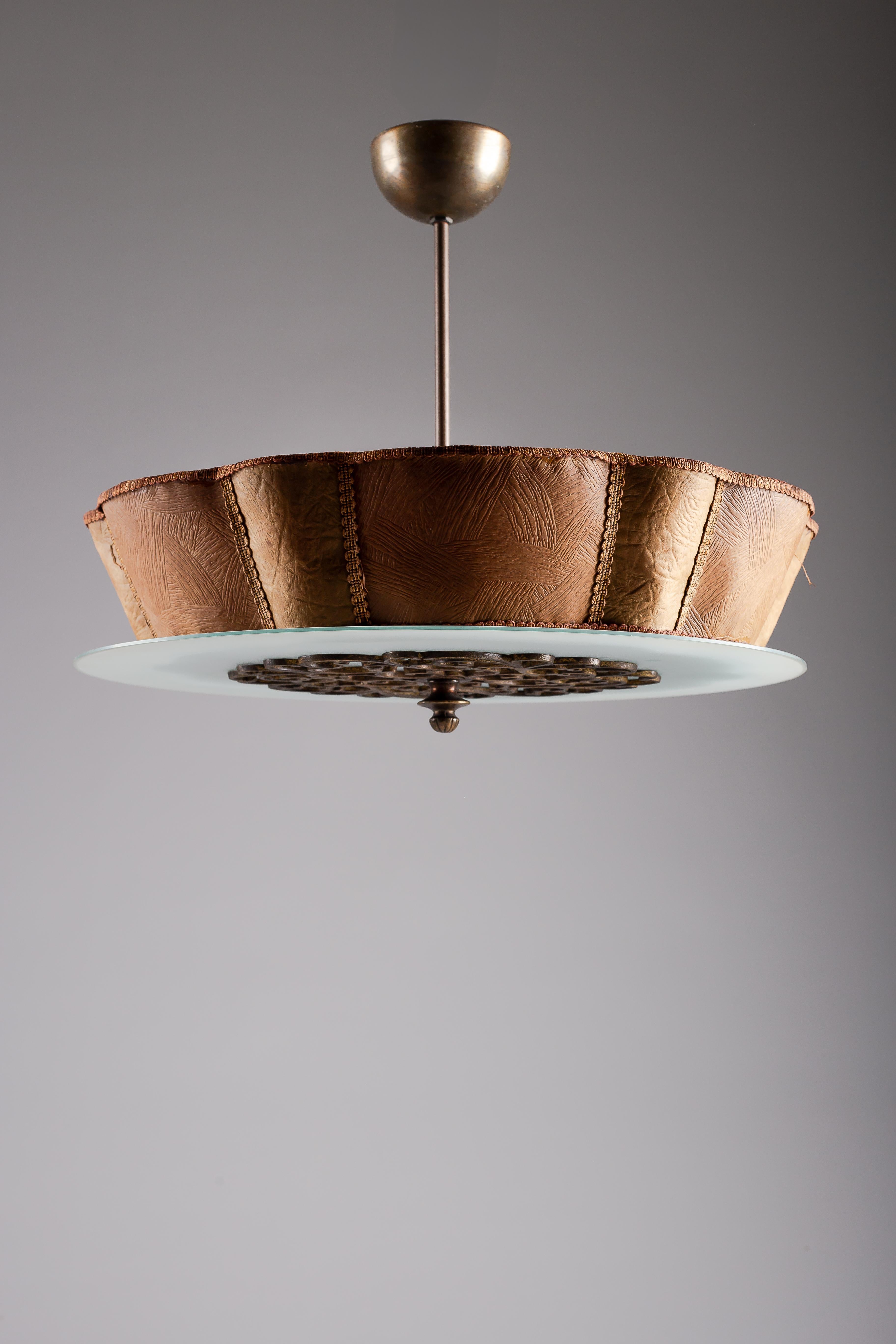 Illuminate your home with the elegant charm of our Scandinavian modern ceiling lamp, a true testament to versatile and timeless design. Combining functionality with the intricate beauty of a decorative Swedish art deco ceiling lamp, this piece