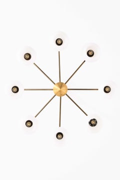 Lampada da soffitto in stile moderno scandinavo in ottone e vetro opalino, anni '50