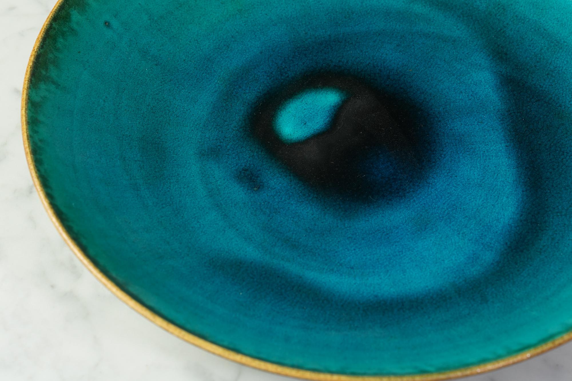 Finnish Scandinavian Modern Ceramic Bowl by  Friedl Holzer-Kjellberg, Arabia, 1960s