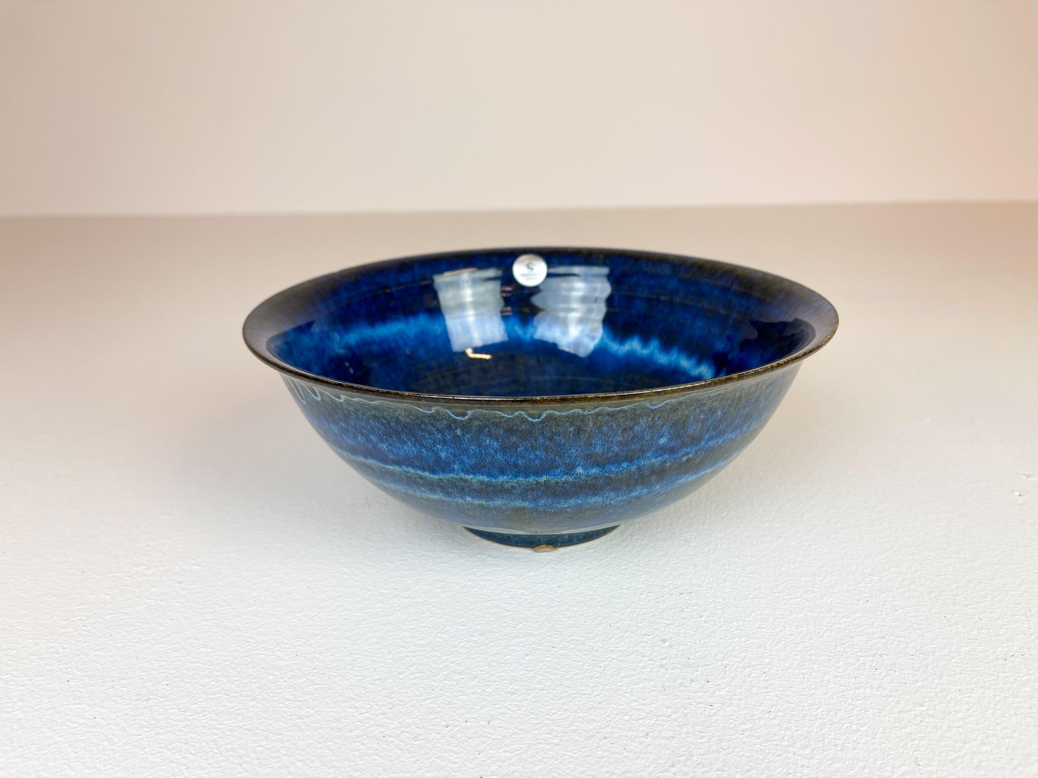 Scandinavian Modern Ceramic Bowls by Carl-Harry Stålhane Design Huset, Sweden For Sale 9