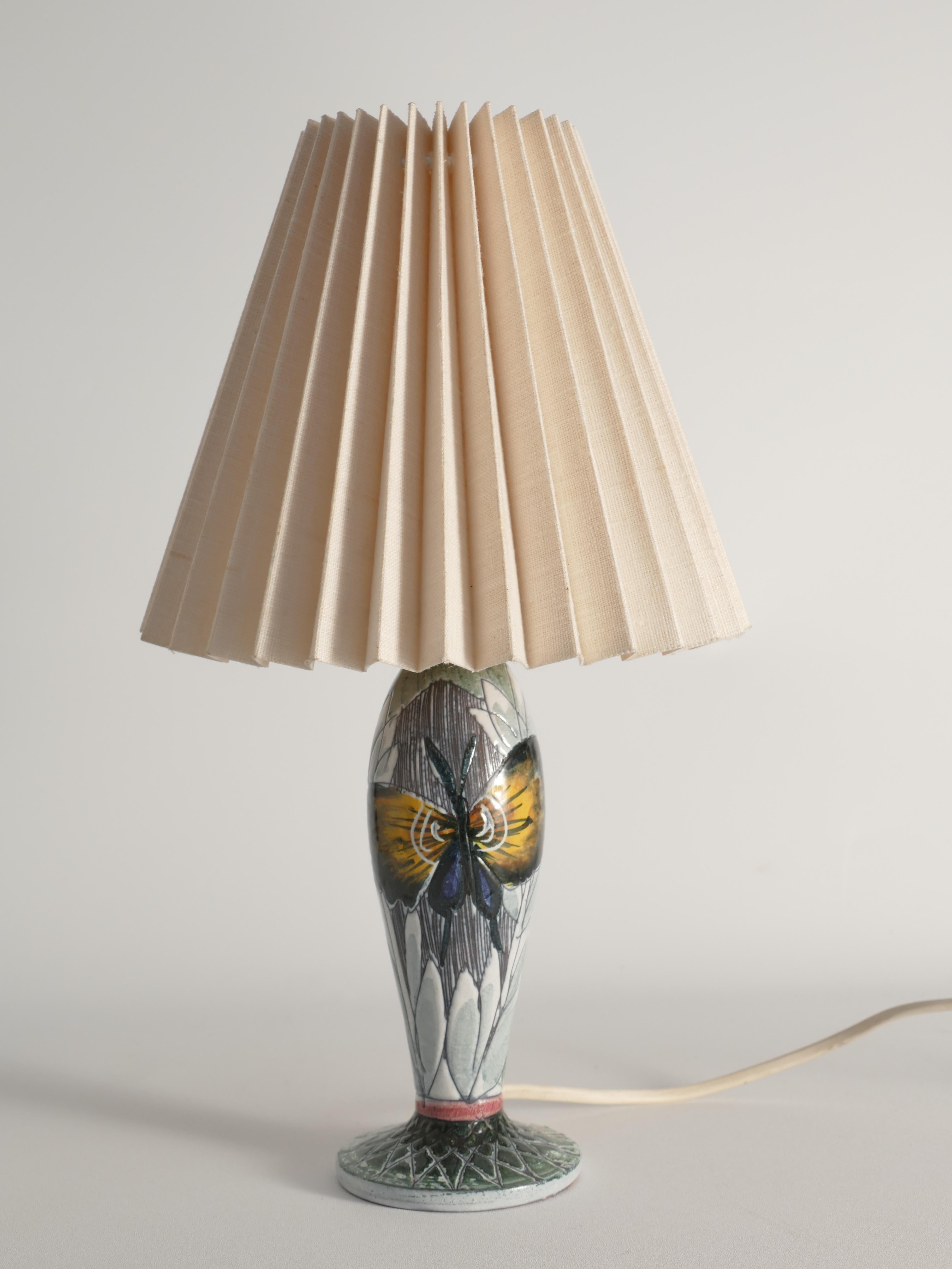 Scandinavian Modern Ceramic Butterfly Motif Table Lamp by Tilgmans, Sweden 1960 For Sale 2