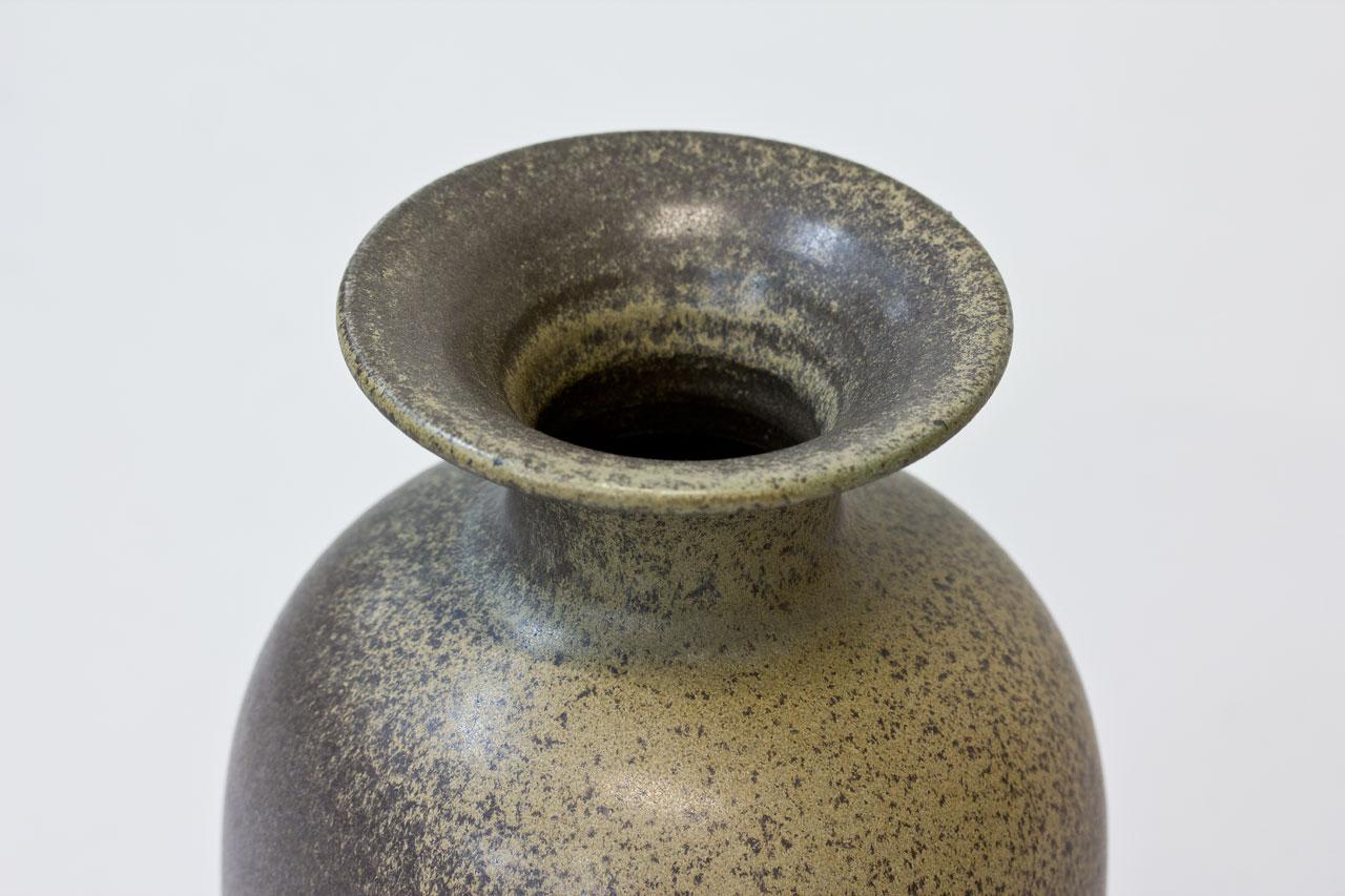 Scandinavian Modern Ceramic Floor Vase in Stoneware, Sweden, 1960s In Good Condition In Stockholm, SE
