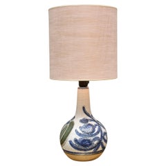 Lampada da tavolo moderna scandinava in ceramica smaltata blu-verde di Soholm
