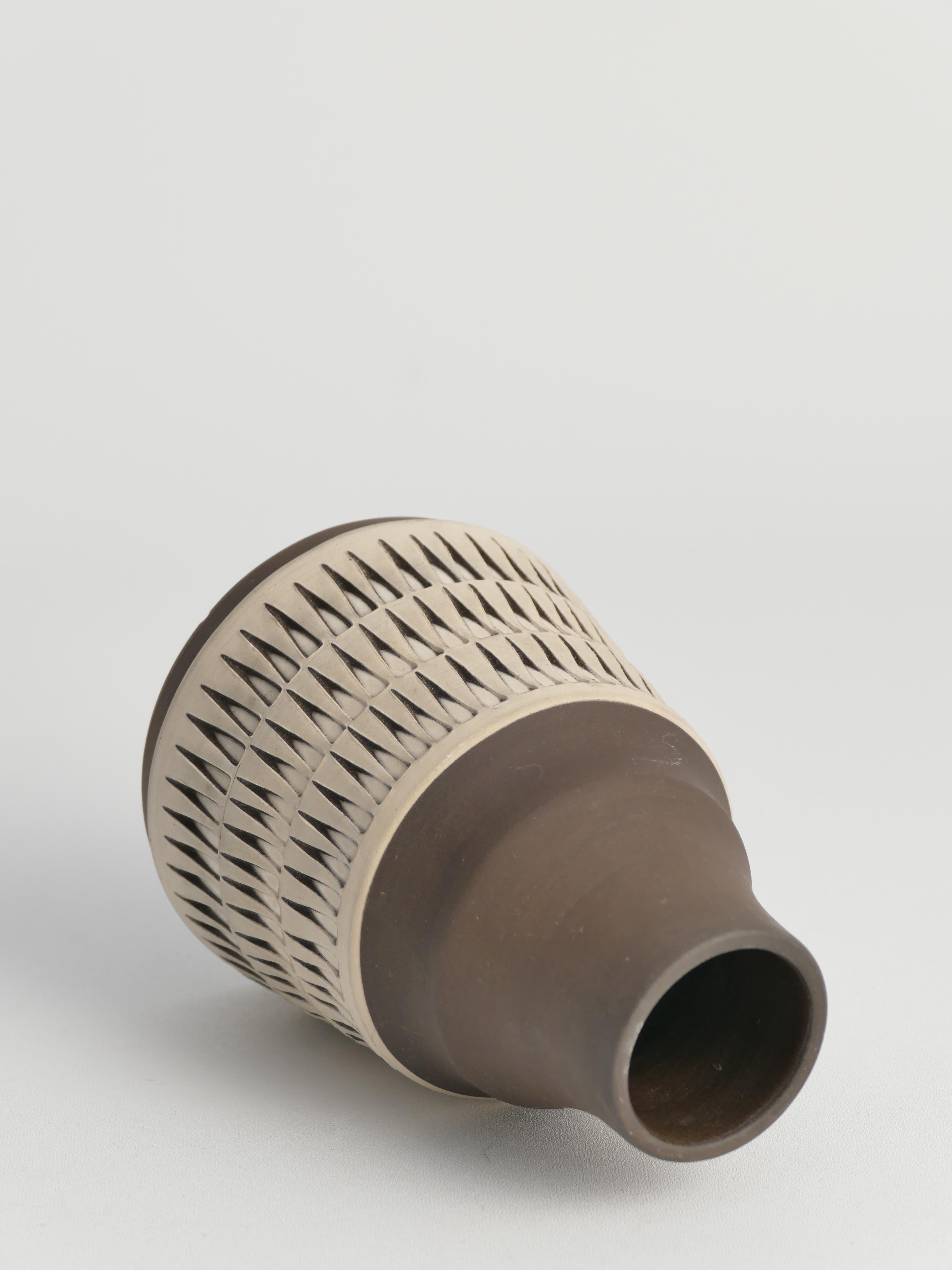 Scandinavian Modern Ceramic Vase, by Tomas Anagrius for Alingsås Keramik For Sale 2