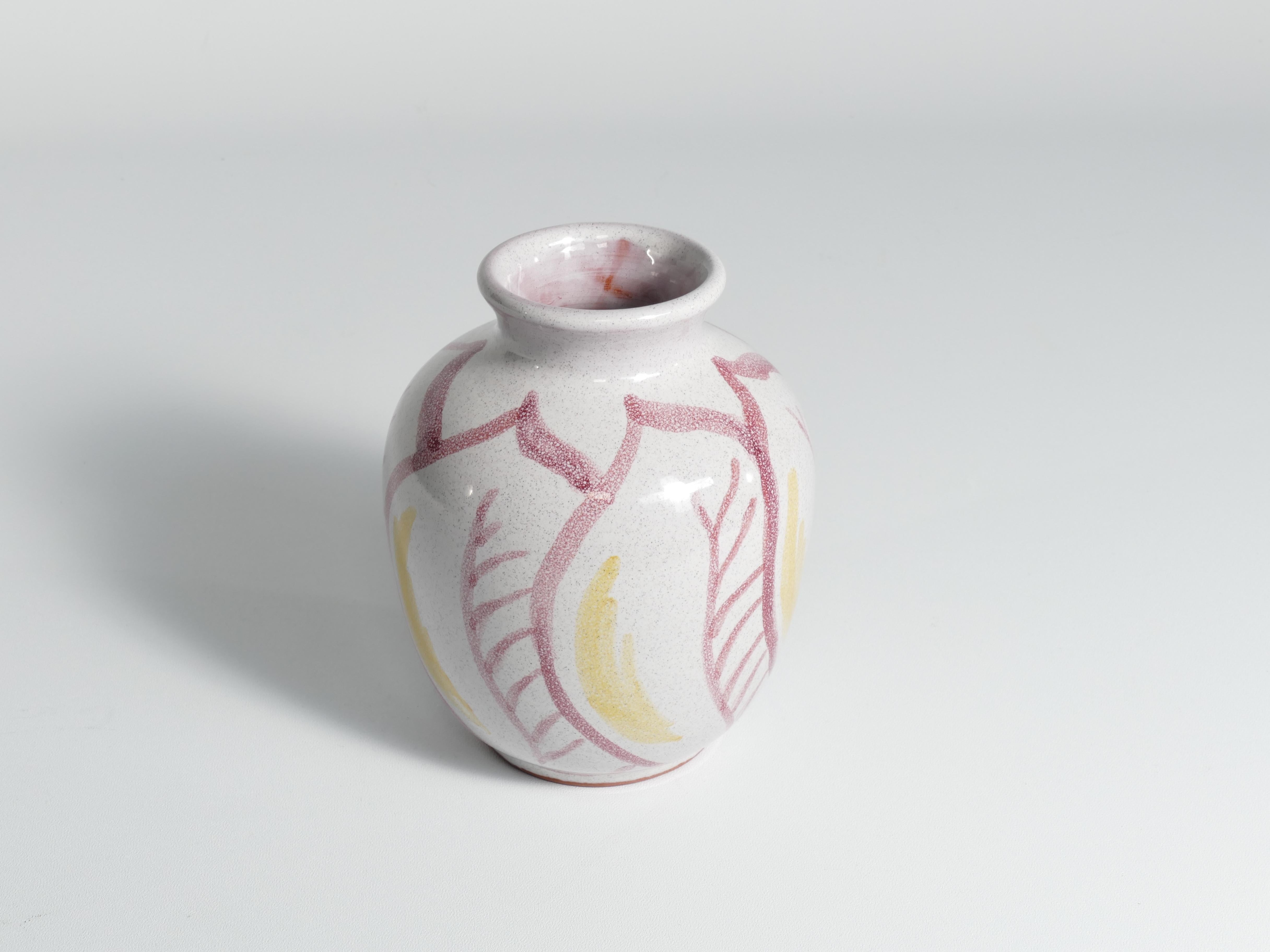Vase scandinave moderne en céramique avec feuilles rouges et jaunes, Alingsås Keramik 1947 en vente 15
