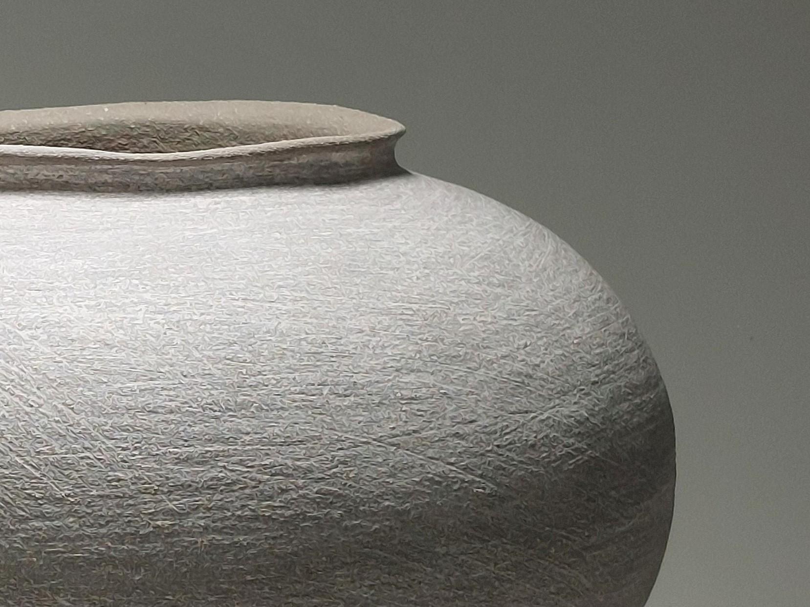 British Contemporary Grey Stoneware Ceramic Vessel by Rachel Peters, In Stock. For Sale