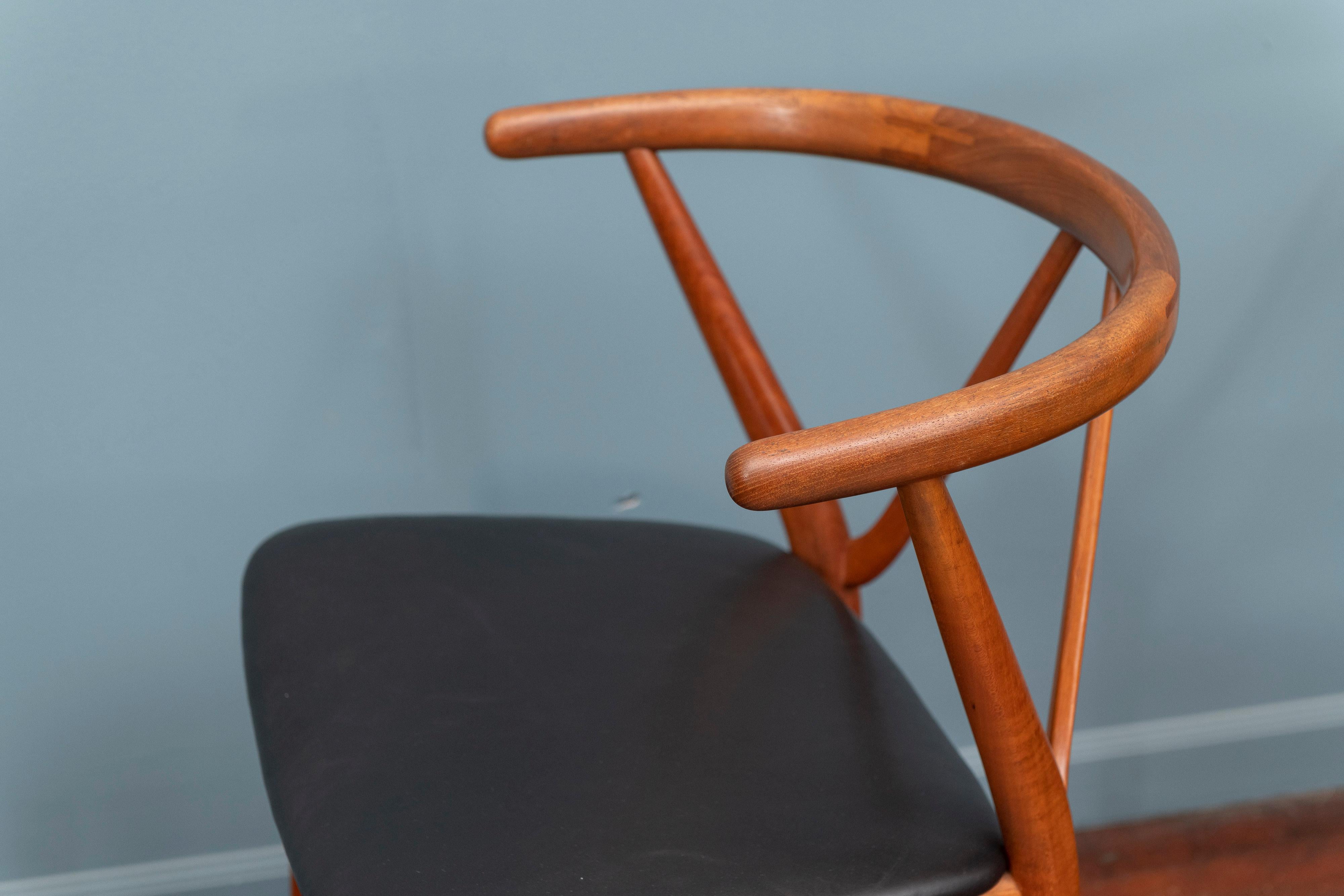 Scandinavian Modern Chairs by Henning Kjaernulf for Bruno Hansen In Good Condition In San Francisco, CA