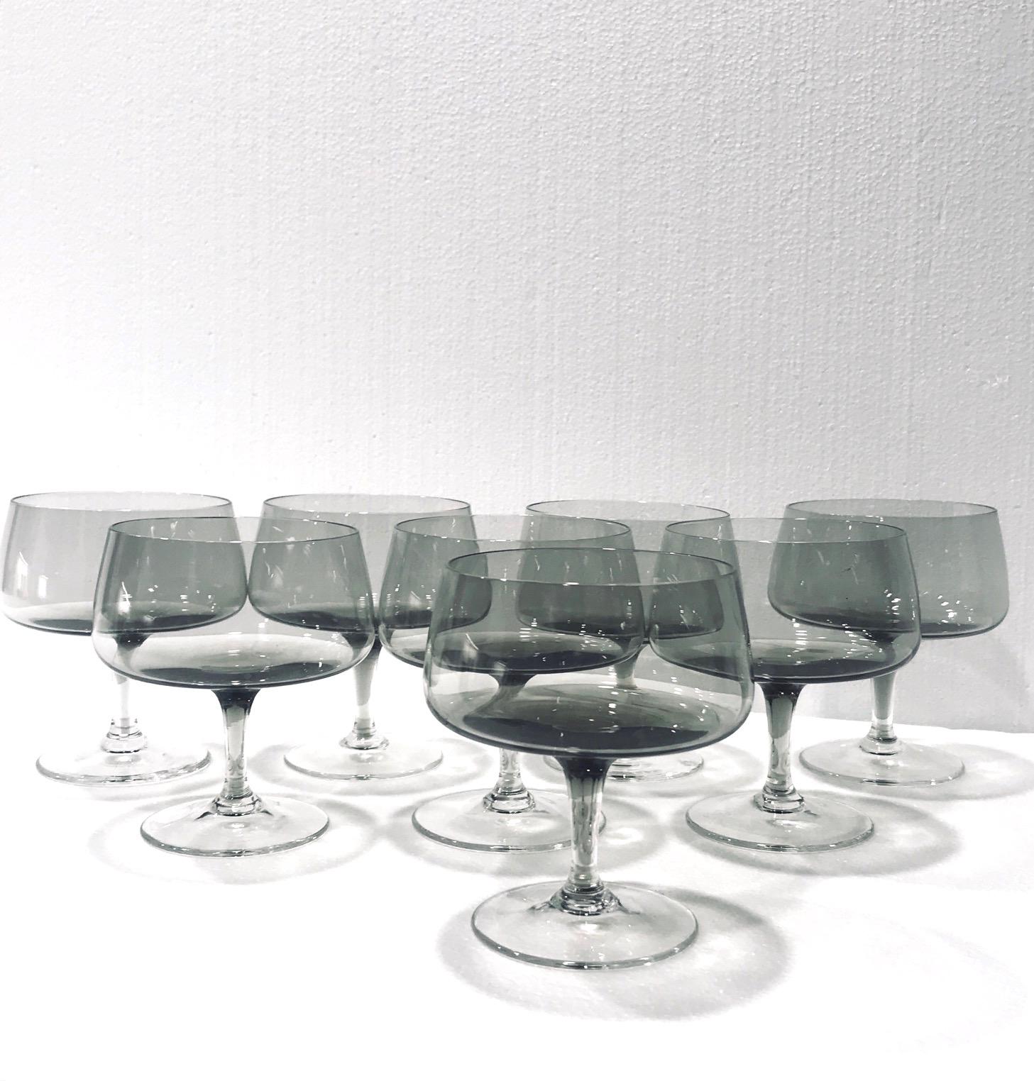 scandinavian champagne glasses