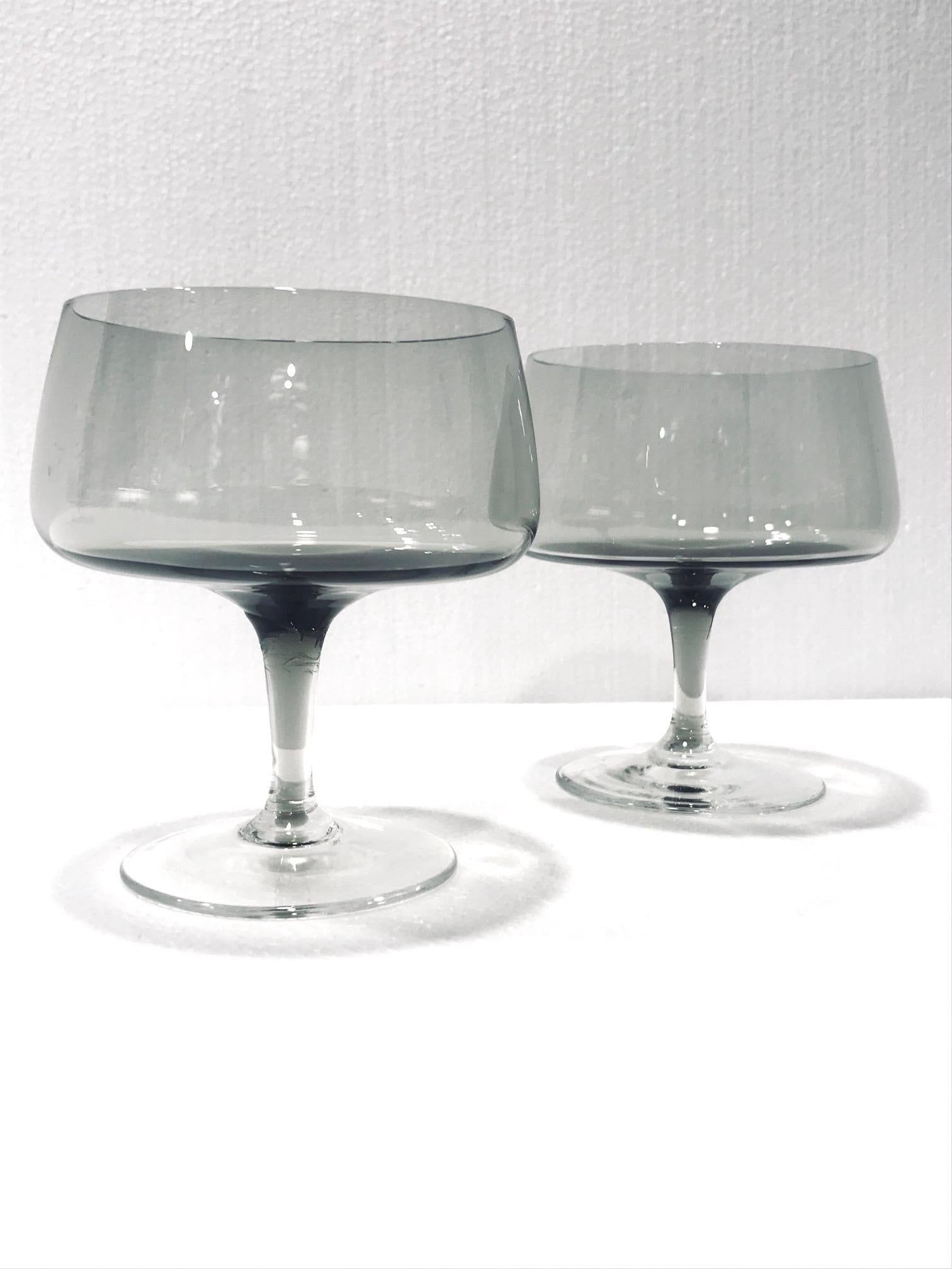 Scandinavian Modern Champagne Glasses in Smoked Grey, Set of Seven, circa 1960s In Good Condition In Fort Lauderdale, FL