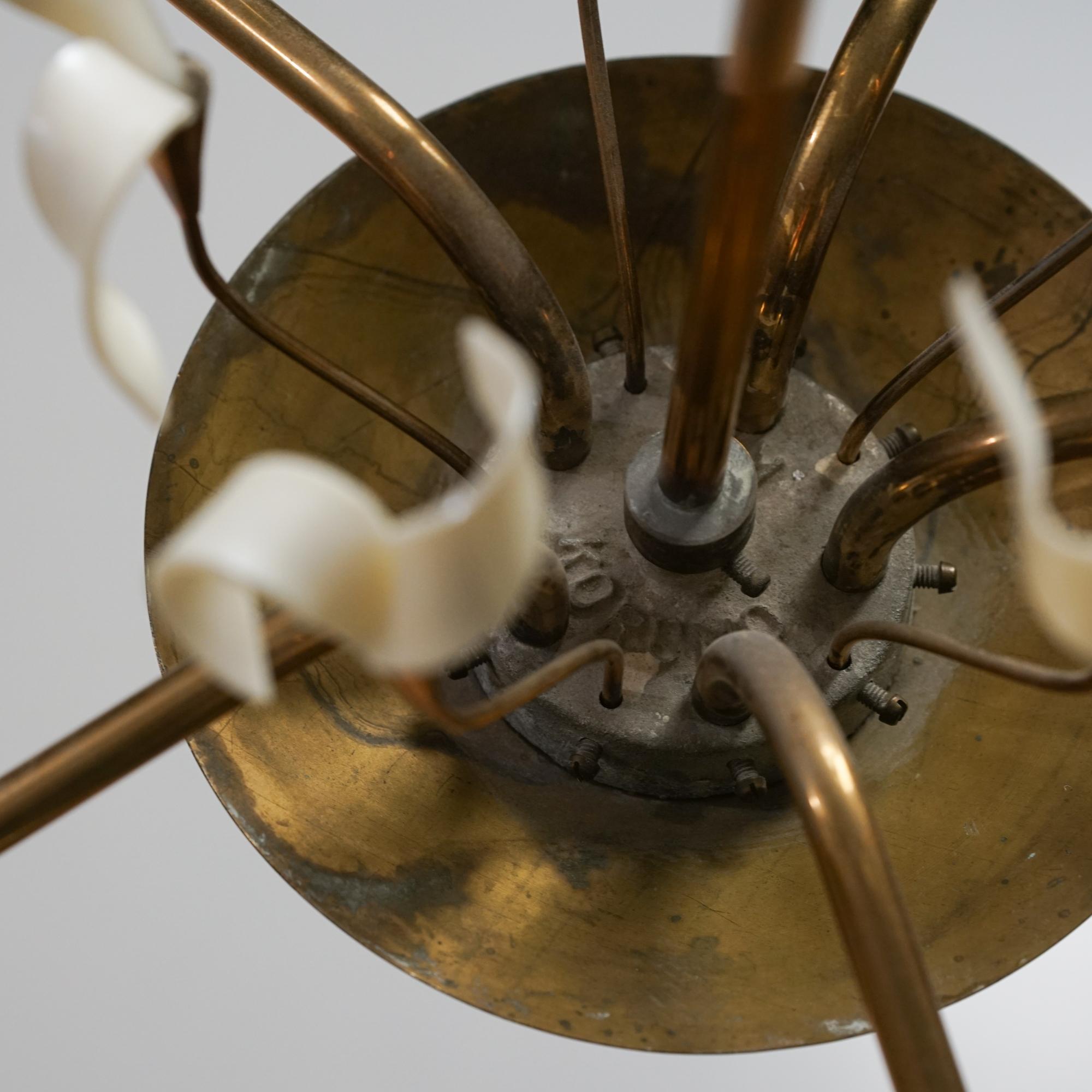 Scandinavian Modern Chandelier, KORUMO Oy, Finland, 1950s Finlandés en venta