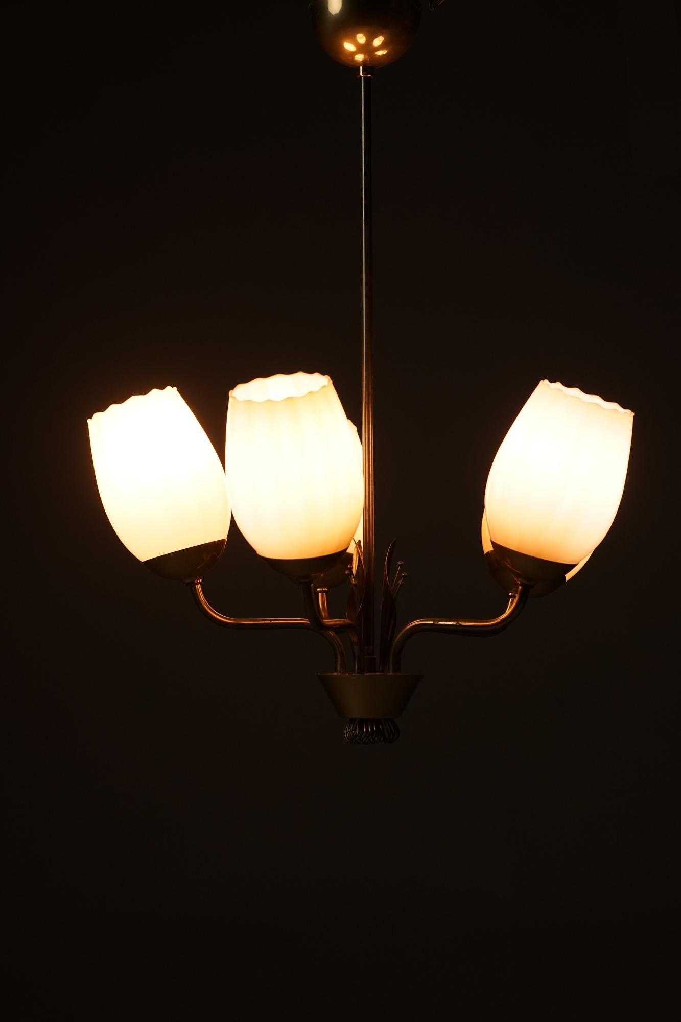 Lampadario The Modern Scandinavian, Mauri Almari, Idman Oy, anni '50 in vendita 2