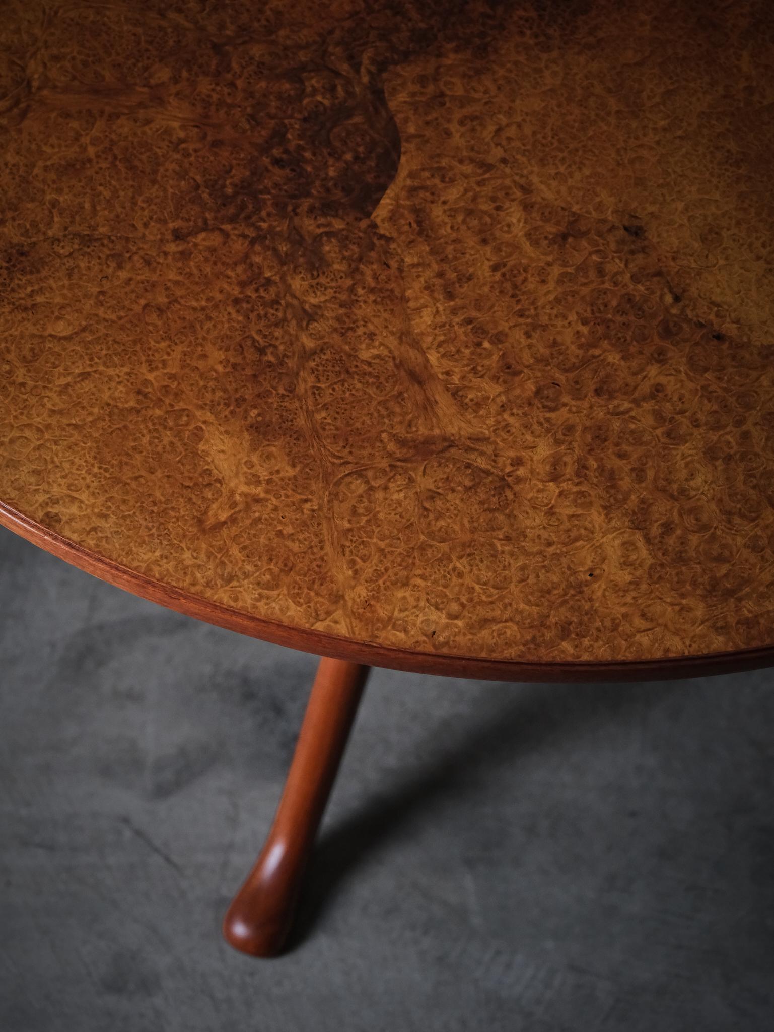 20ième siècle Table basse moderne scandinave 'Berg' par Carl Malmsten, Suède, années 1940 en vente