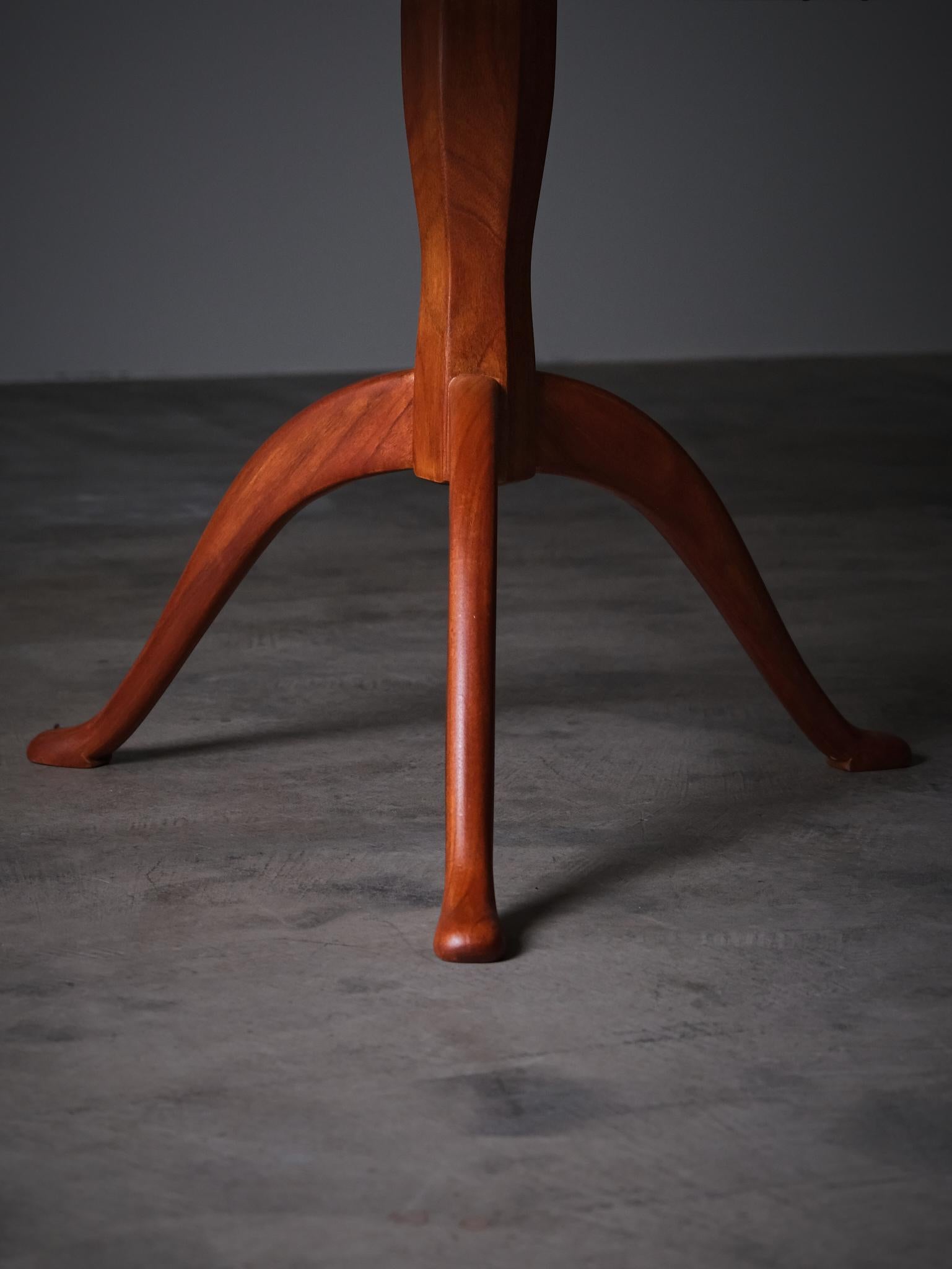 Table basse moderne scandinave 'Berg' par Carl Malmsten, Suède, années 1940 en vente 1