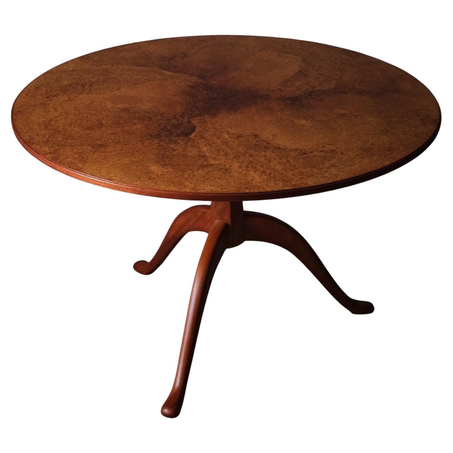 Table basse moderne scandinave 'Berg' par Carl Malmsten, Suède, années 1940 en vente