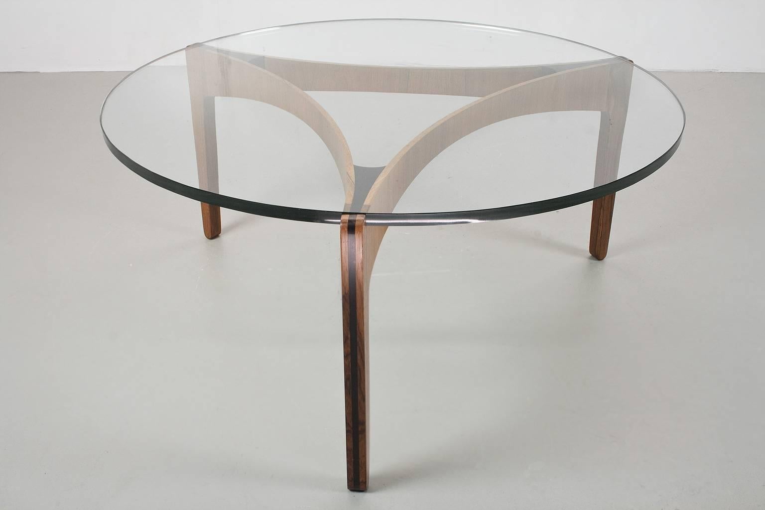 Oiled Scandinavian Modern Rosewood coffee Table by Sven Ellekaer 1960s Danish Design