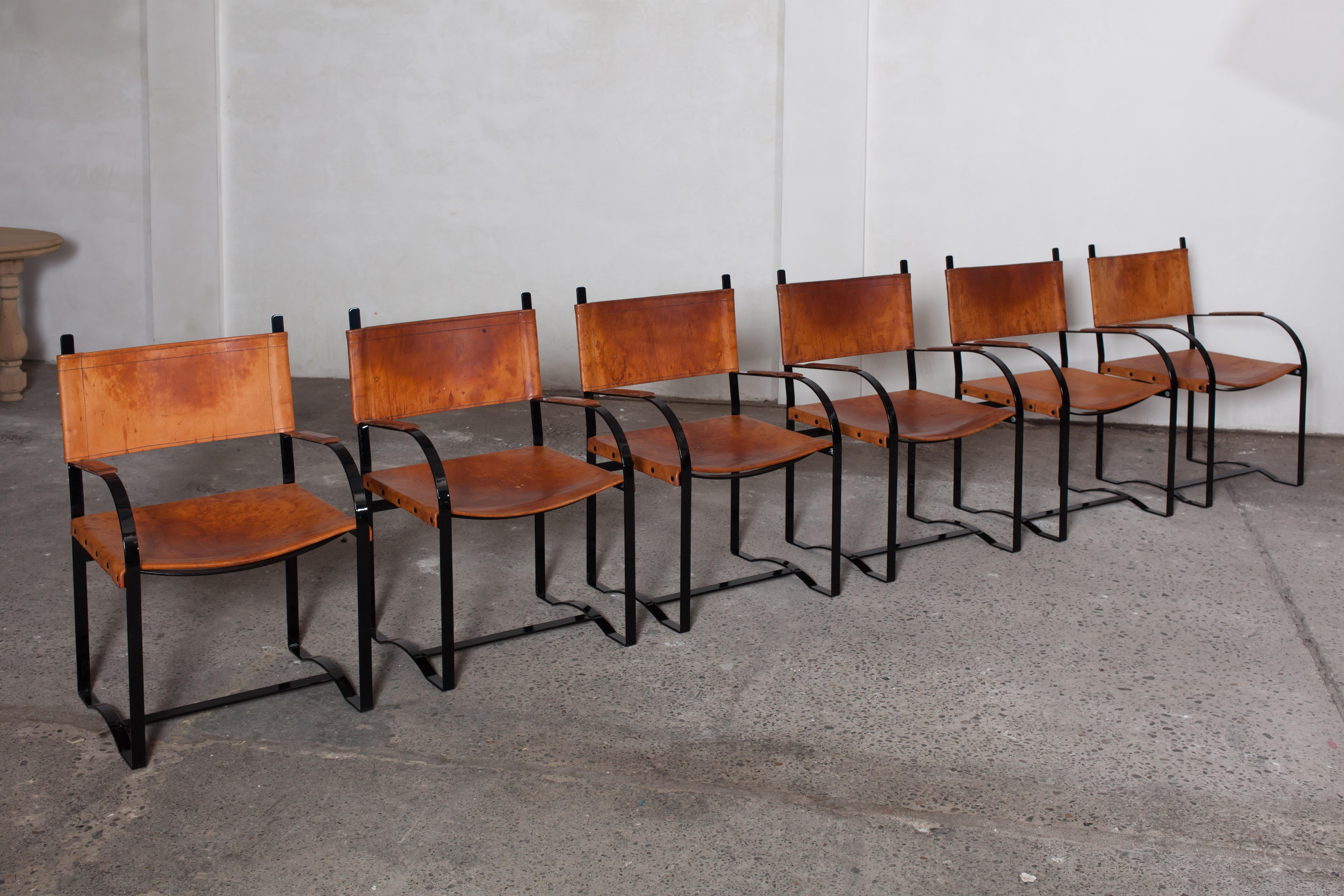 Scandinavian Modern Cognac Leather Dining Chairs Hunting Cabinet Style (Skandinavische Moderne)