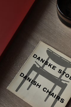 Scandinavian Modern Sammelbuch "Dänische Stühle" von Nanna Ditzel, 1954