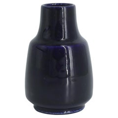 Retro Scandinavian Modern Collectible Small Glazed Blue Stoneware Vase by Gunnar Borg 