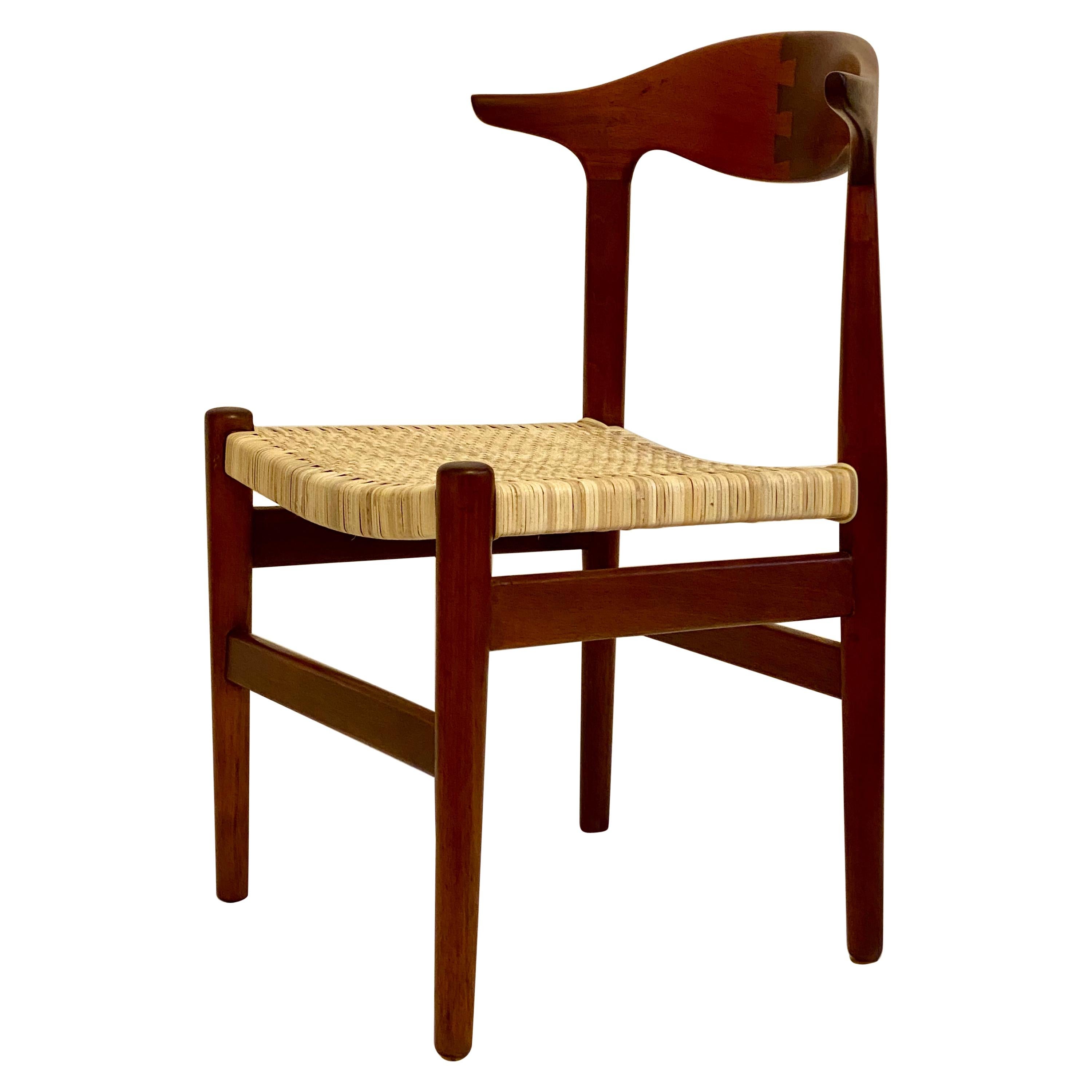 Scandinavian Modern Cow Horn Chair Attributed to Hans Wegner For Sale