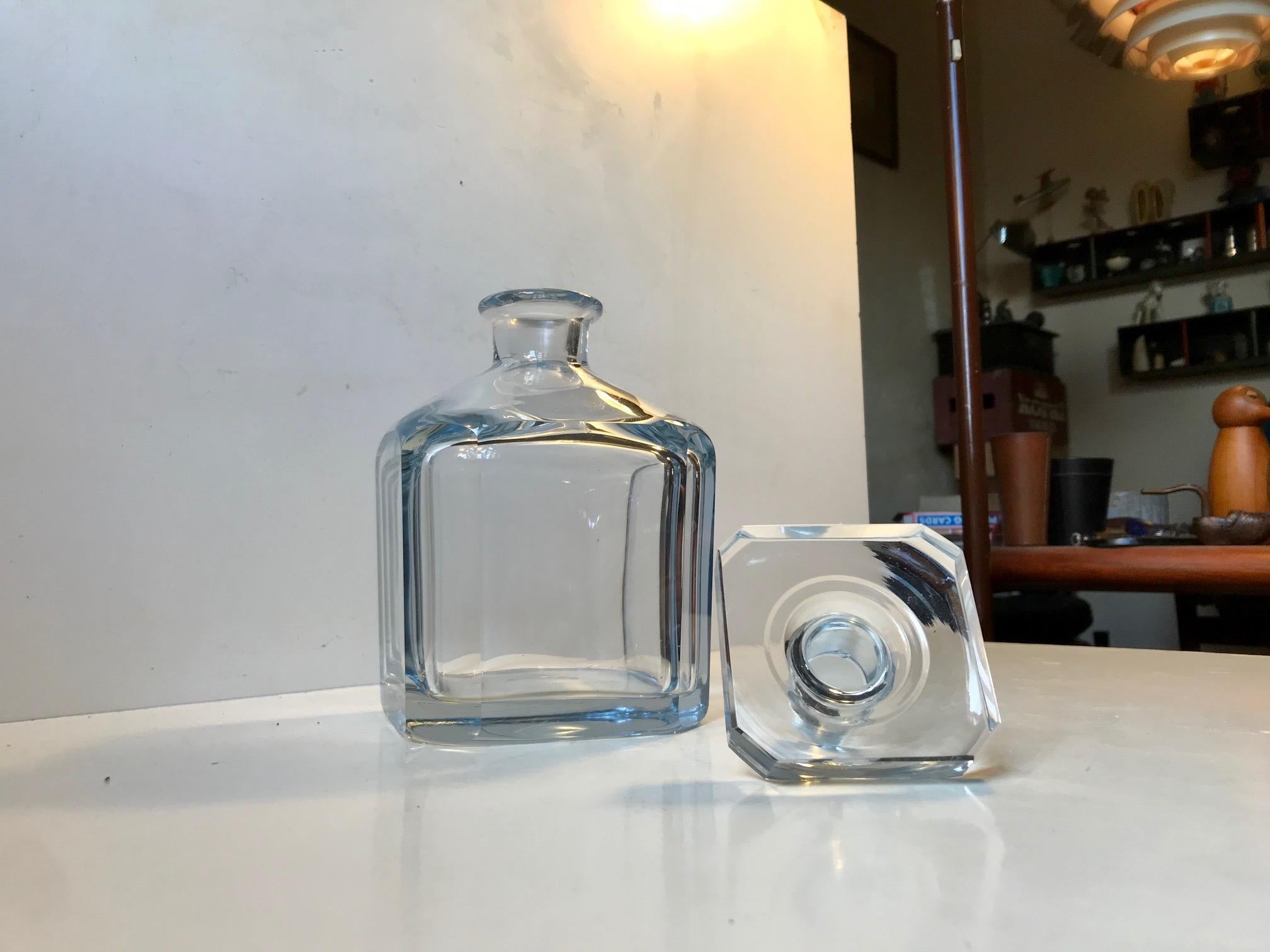 Scandinavian Modern Crystal Decanter by Strömbergshyttan, 1950s In Good Condition In Esbjerg, DK