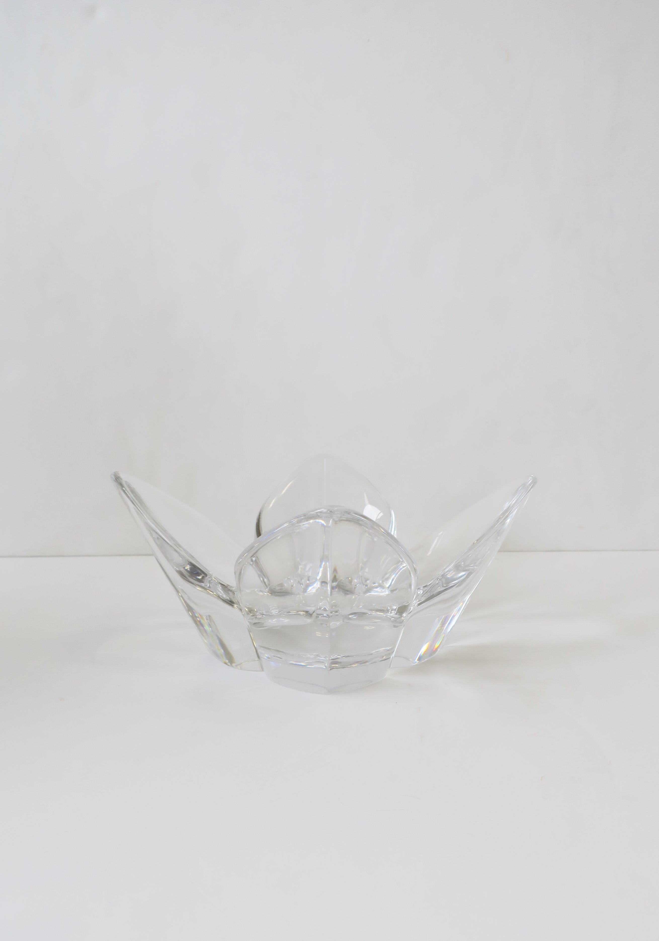 Scandinavian Modern Crystal Lotus Bowl by Designer Lars Hellsten For Sale 4