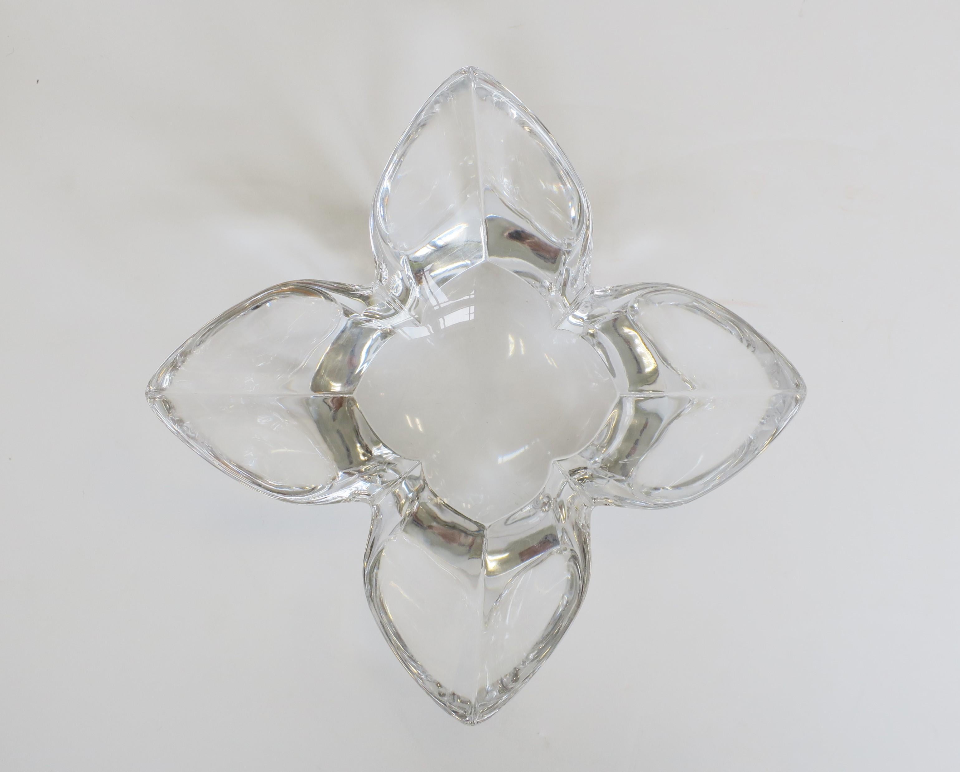 Cuenco de loto de cristal moderno escandinavo del diseñador Lars Hellsten Escandinavo moderno