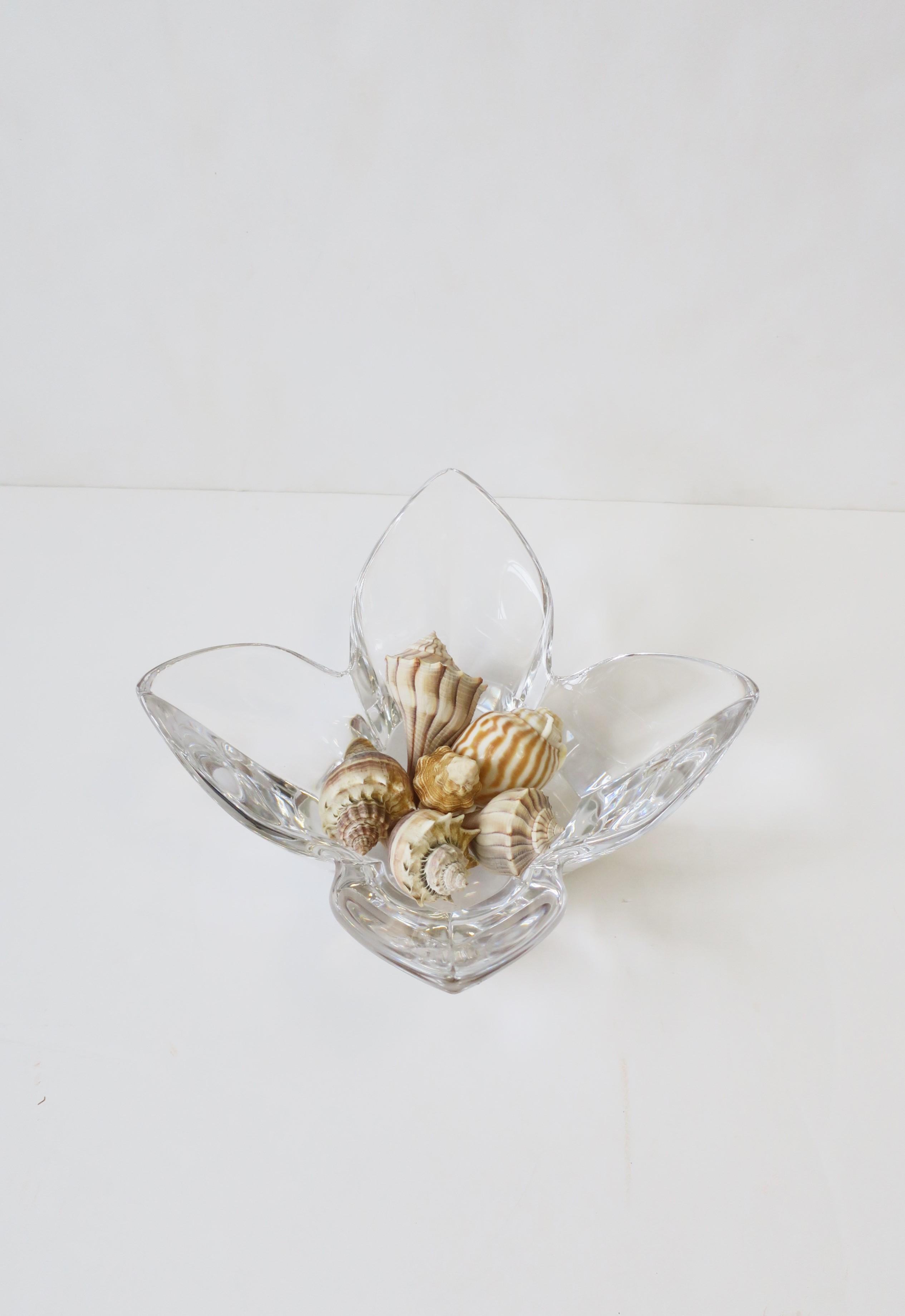 Swedish Scandinavian Modern Crystal Lotus Bowl by Designer Lars Hellsten For Sale