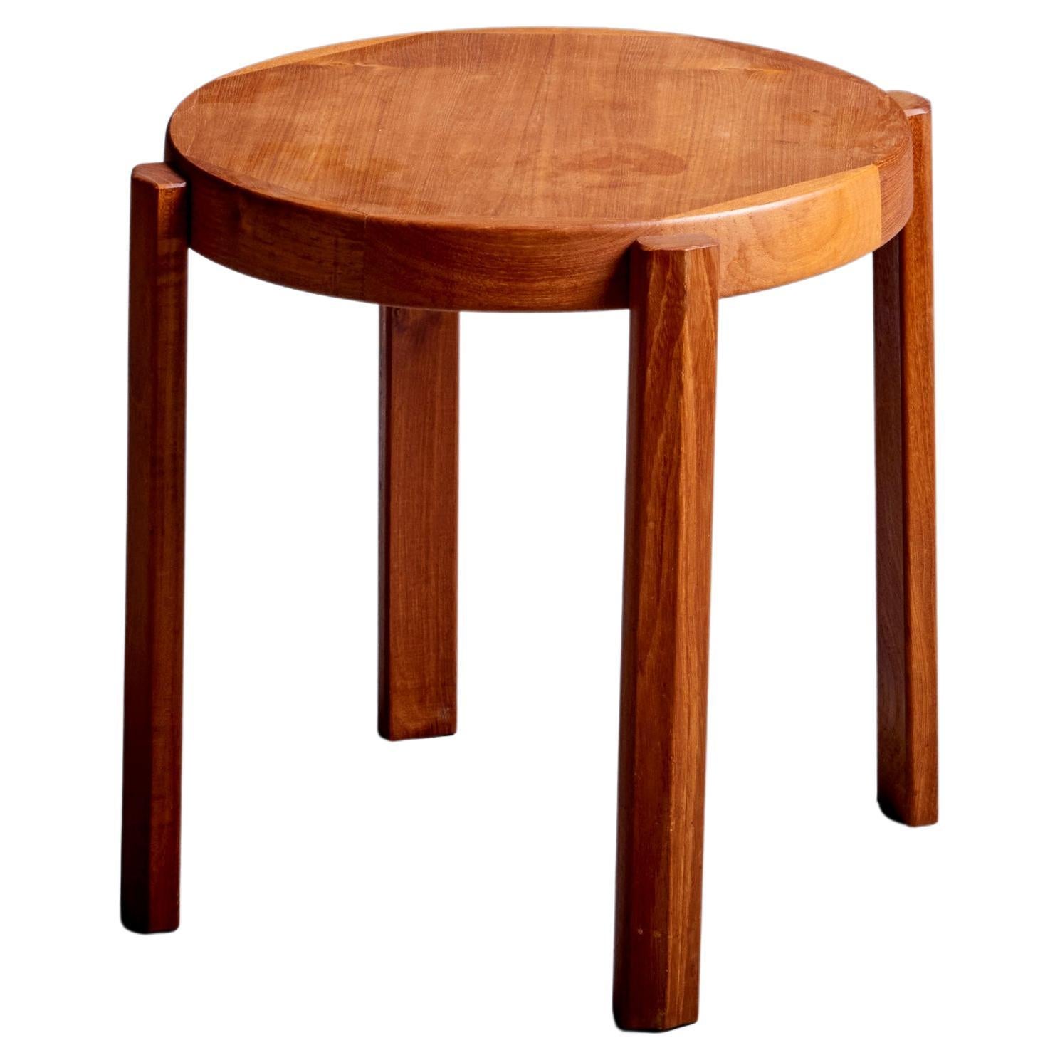 Scandinavian Modern Danish Teak Side Table by Mobelfabrikken Toften For Sale